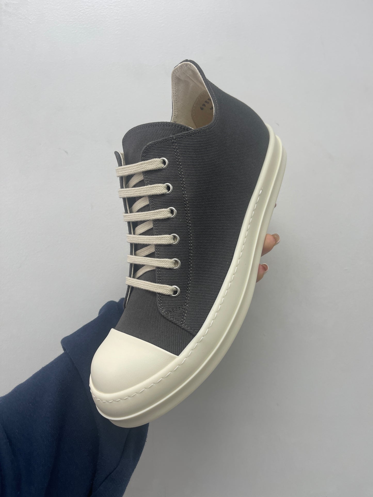 Rick Owens Low Dark Dust New 42 (US 9) With Box