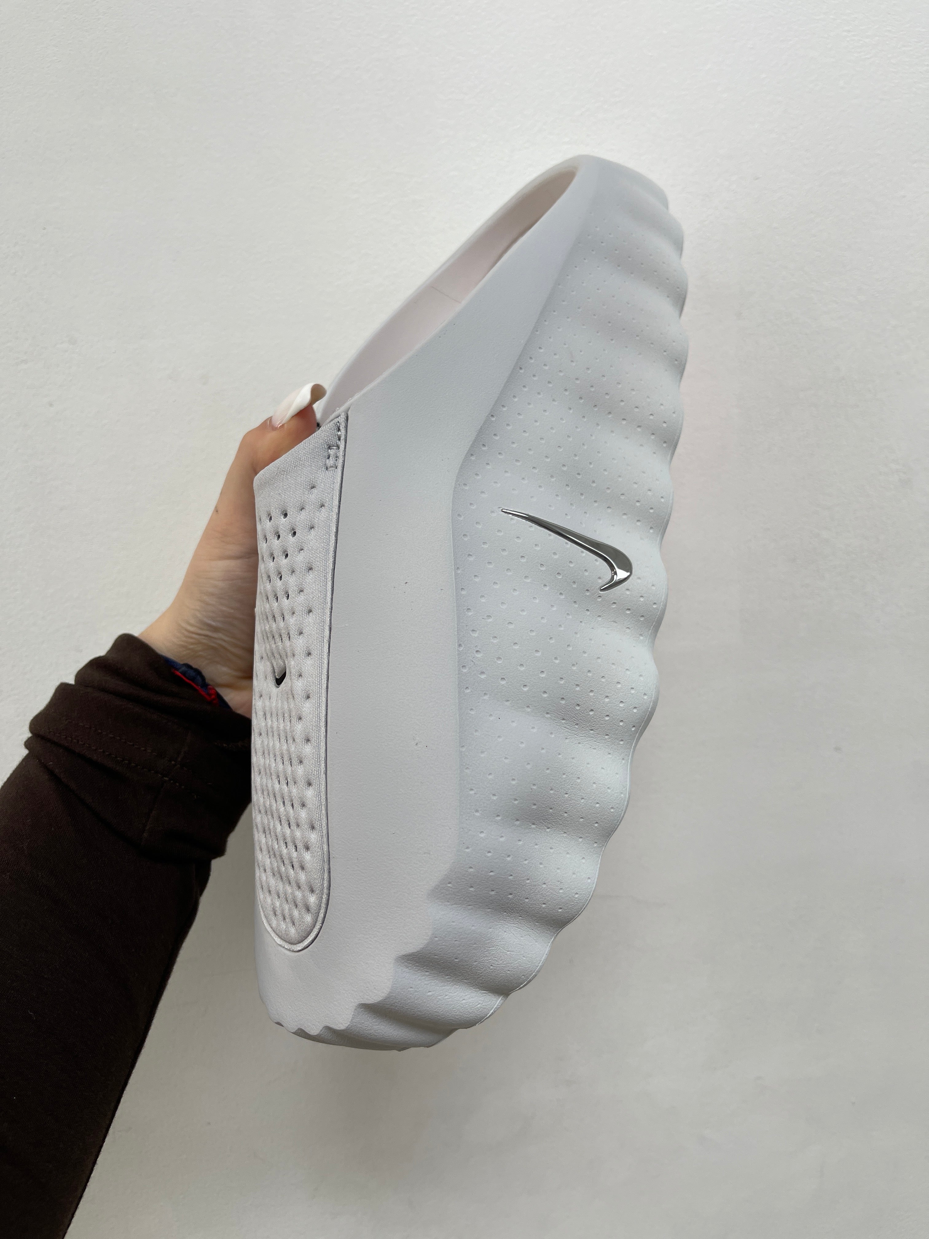 Nike Smoke Grey 001 Mind Slides