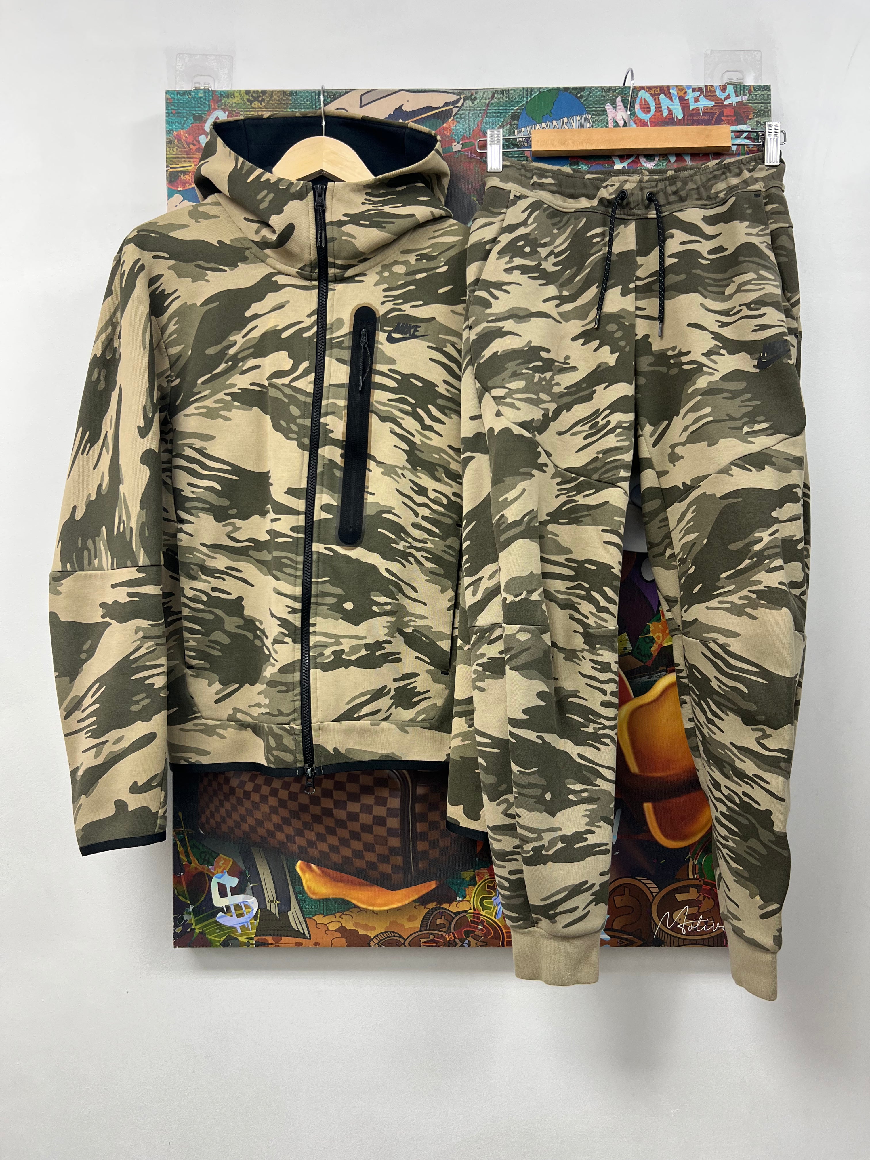Nike Camo Tech Sweatsuit