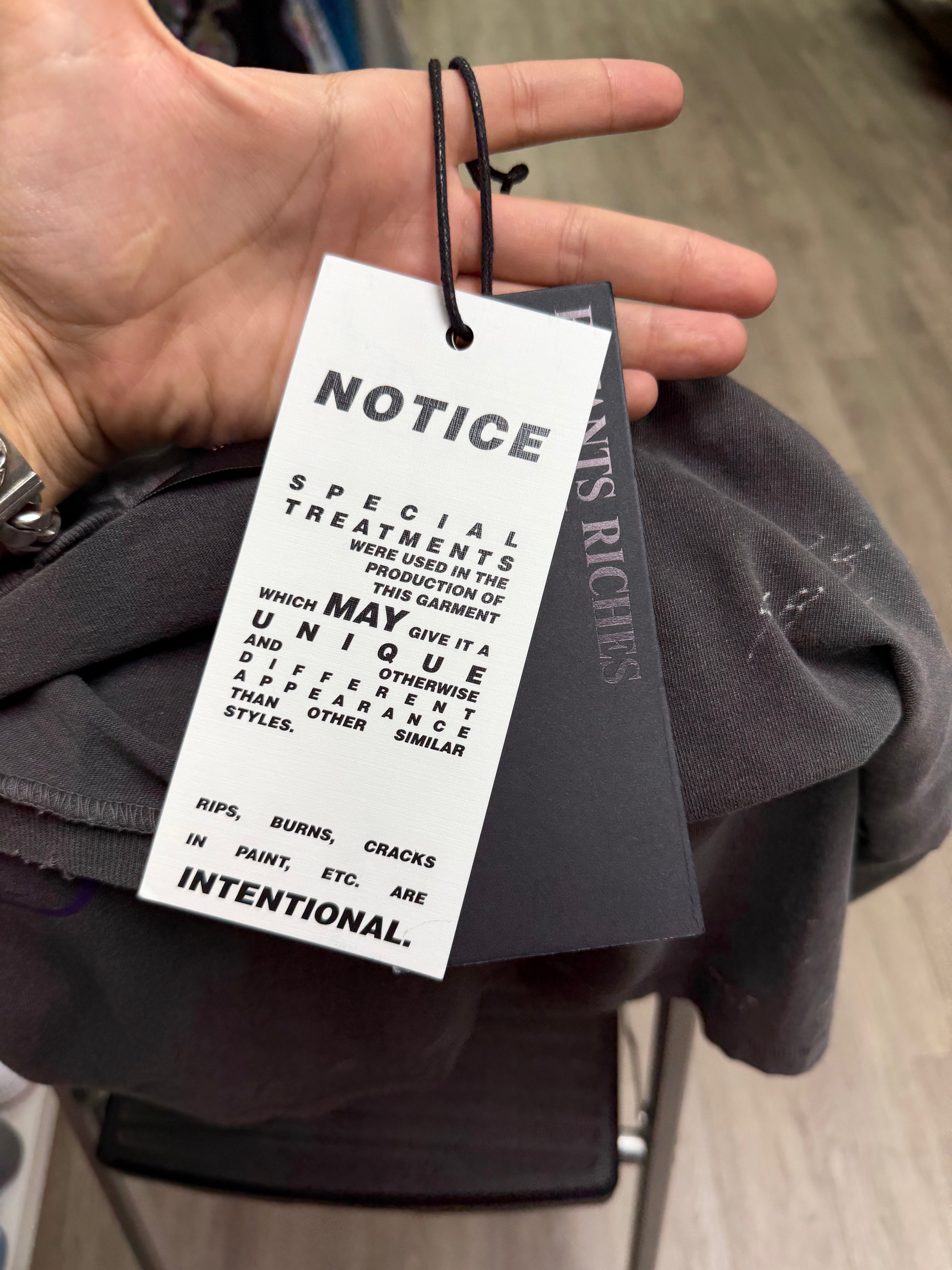 ENFANTS RICHES DÉPRIMÉS Black Bathroom LS Tee