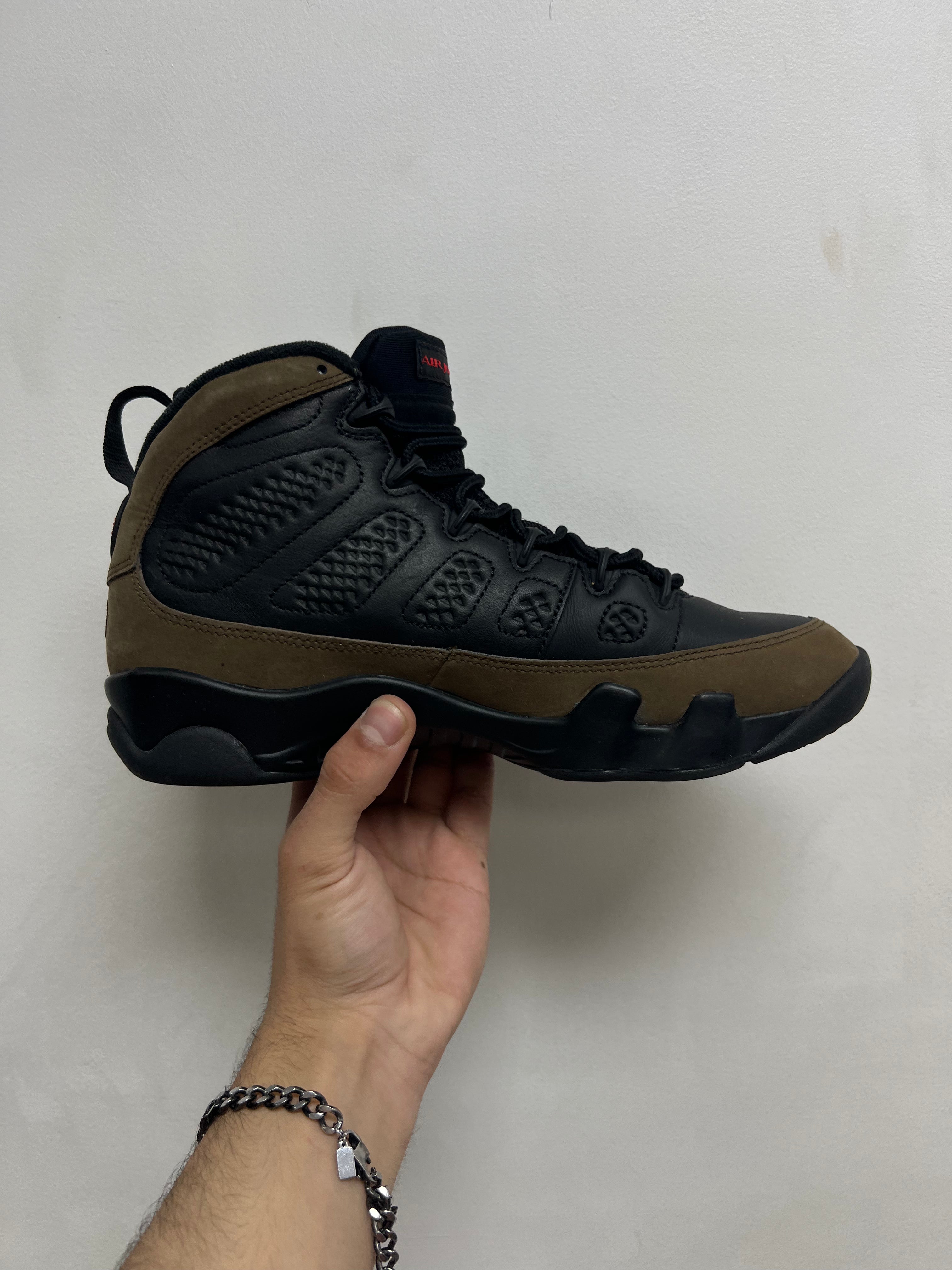 Jordan 9 Olive Sneakers