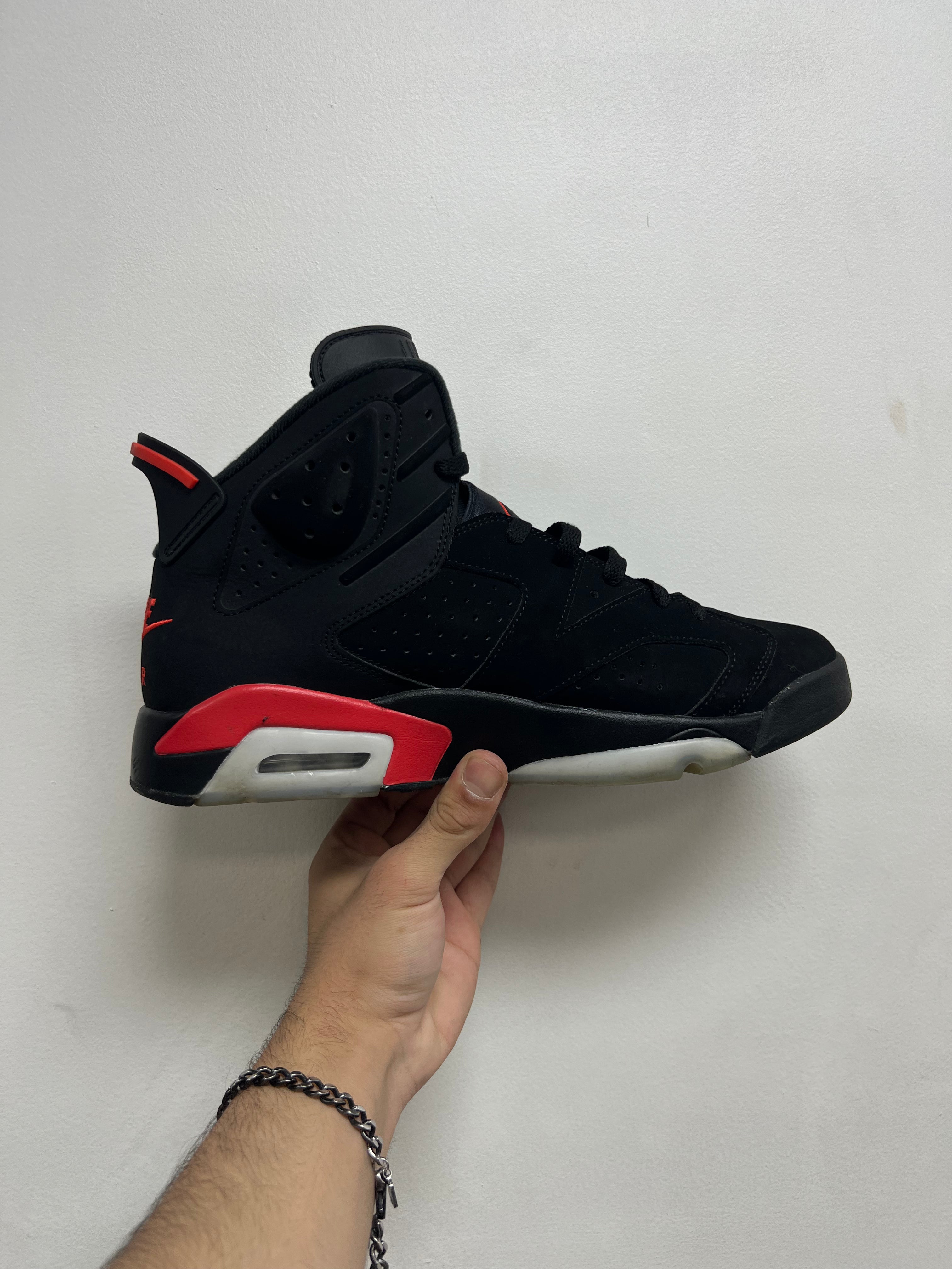 Jordan 6 Infrared Salesman Sneakers