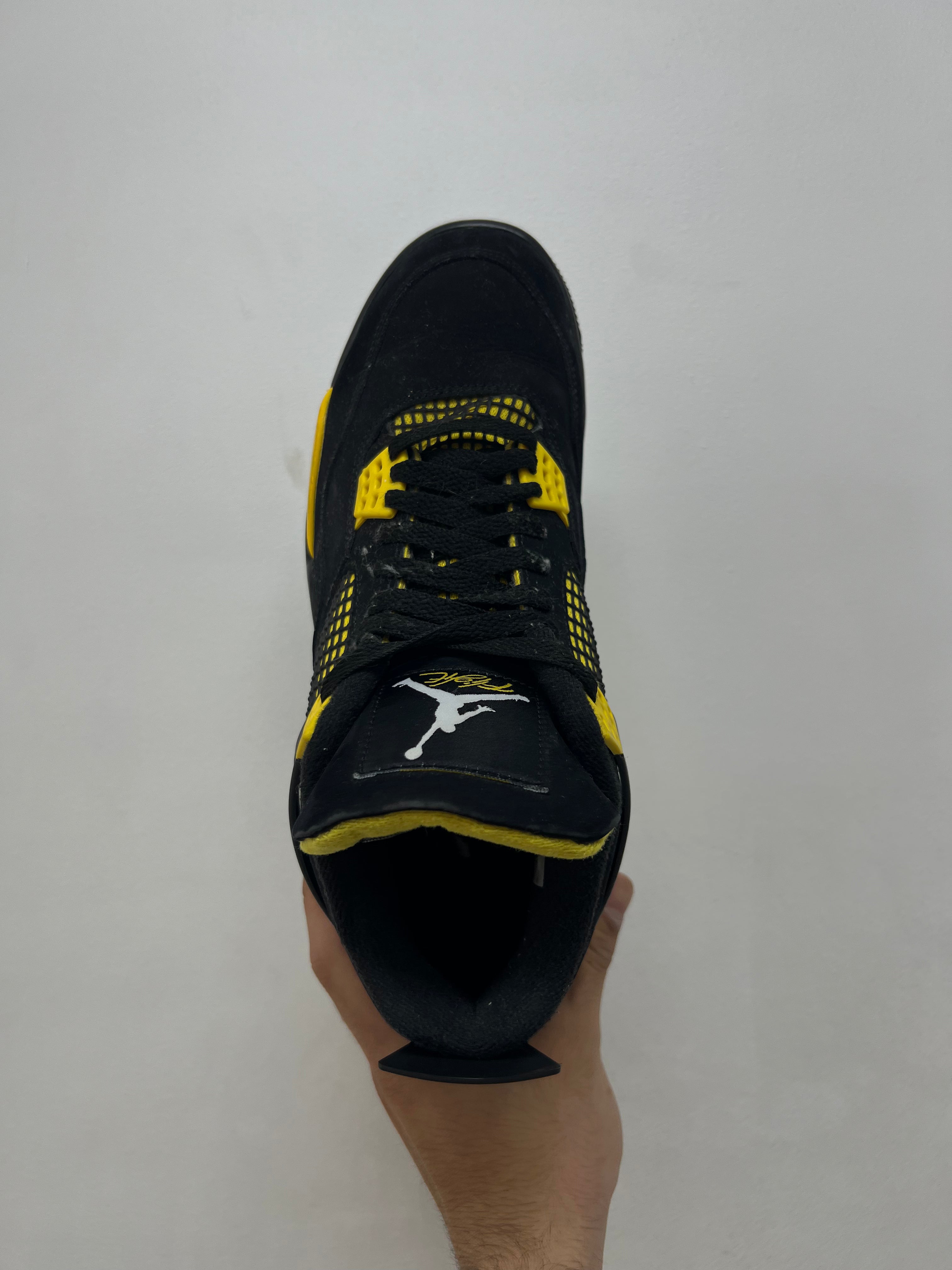 Jordan 4 Yellow Thunder Sneakers