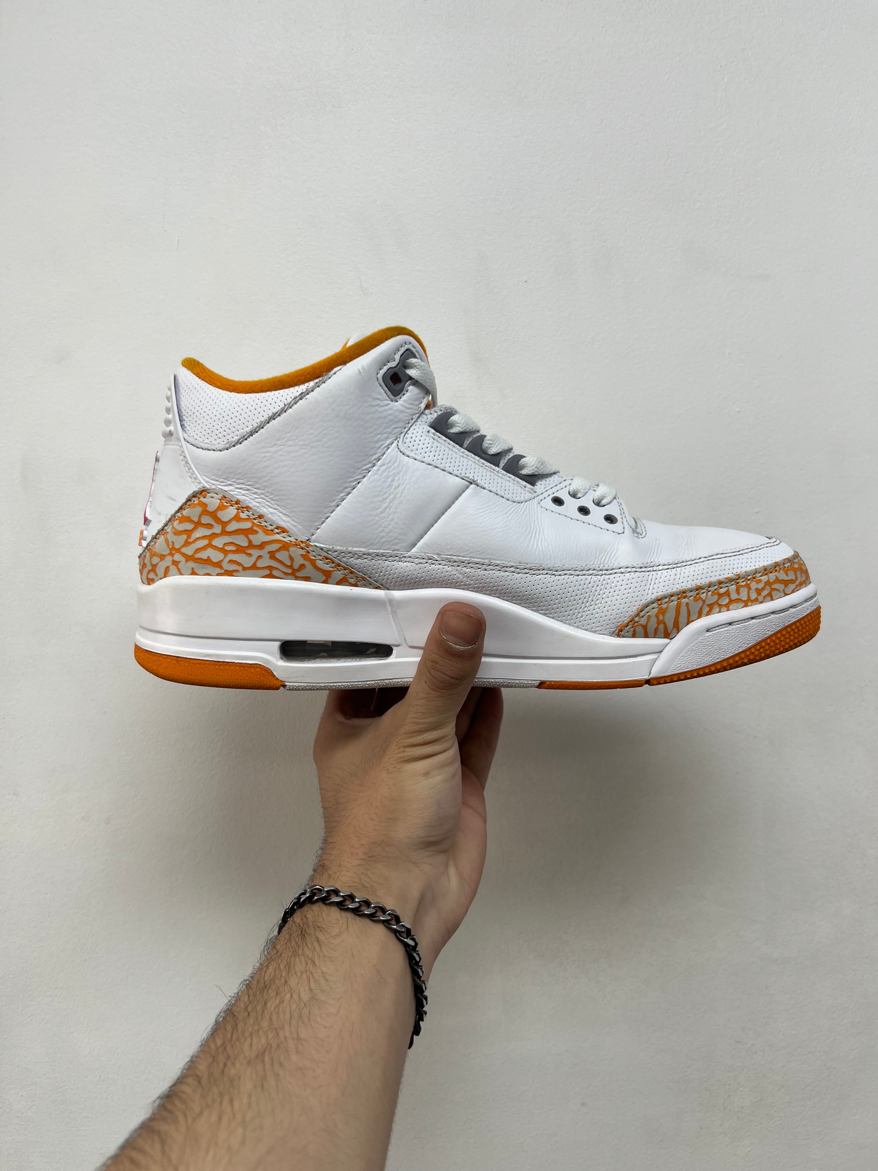 Jordan 3 Orange Citrus Sneakers