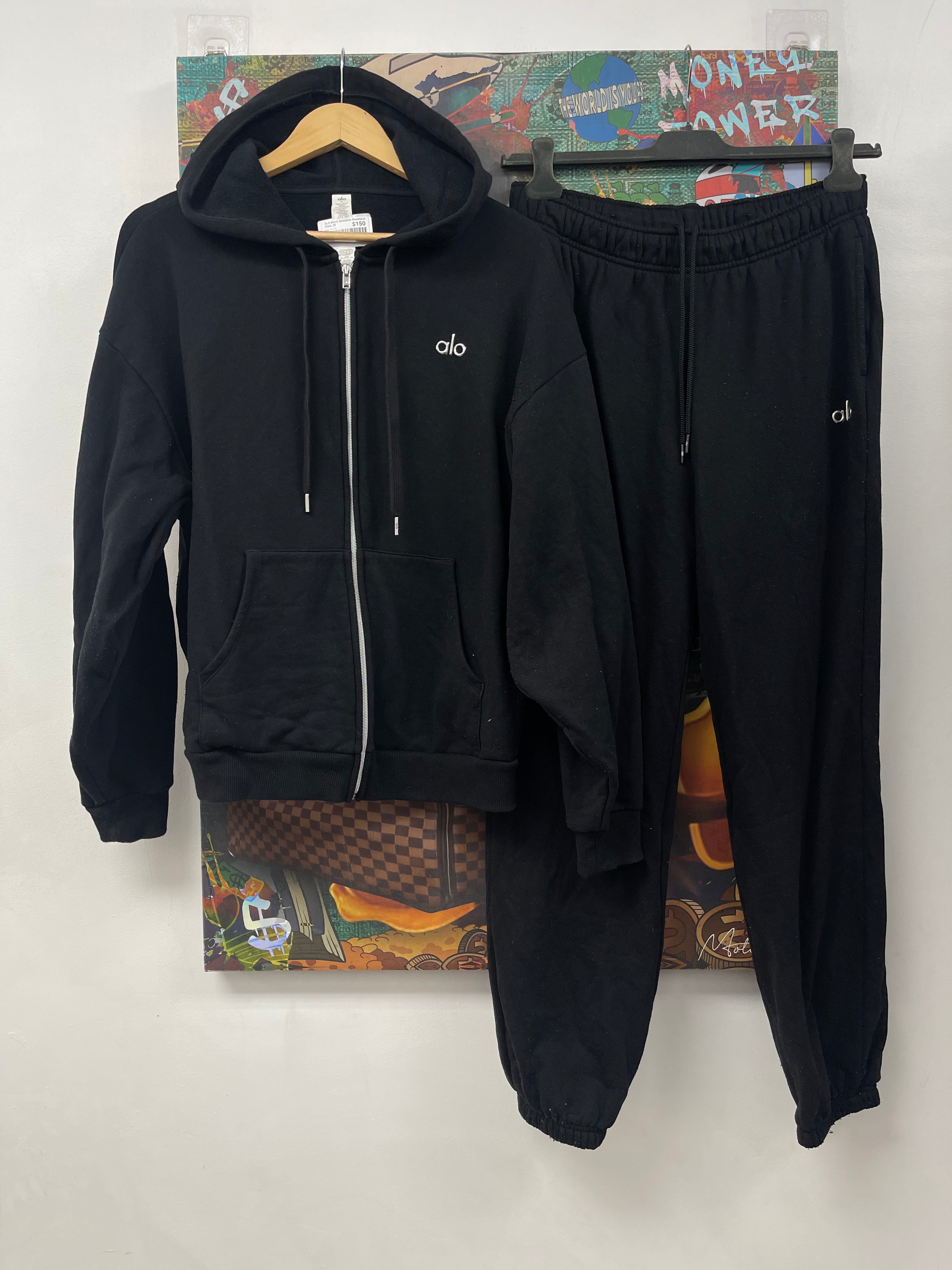 ALO Black Accolade Sweatsuit