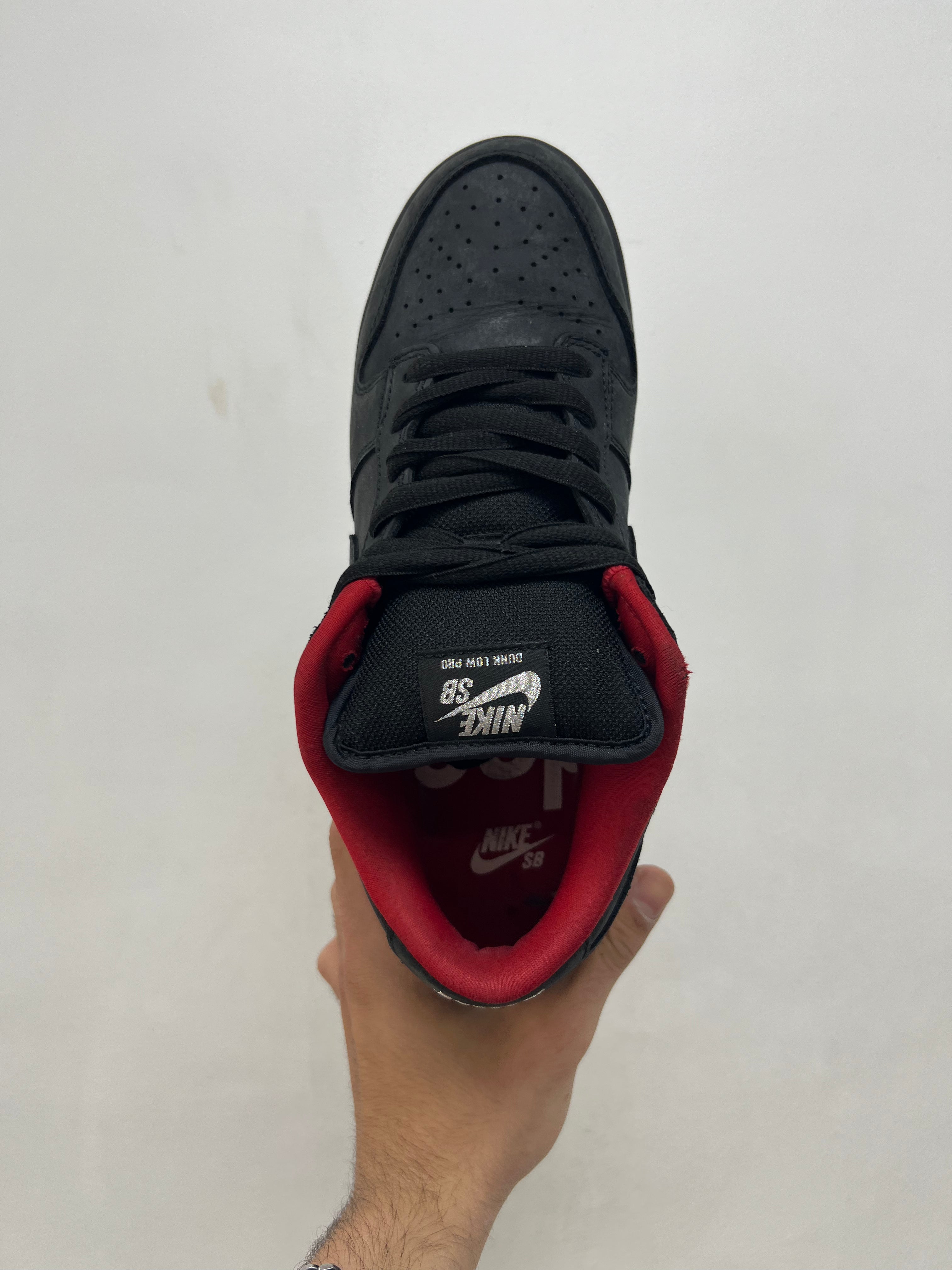 Nike Supreme SB Dunk Low Black Sneakers