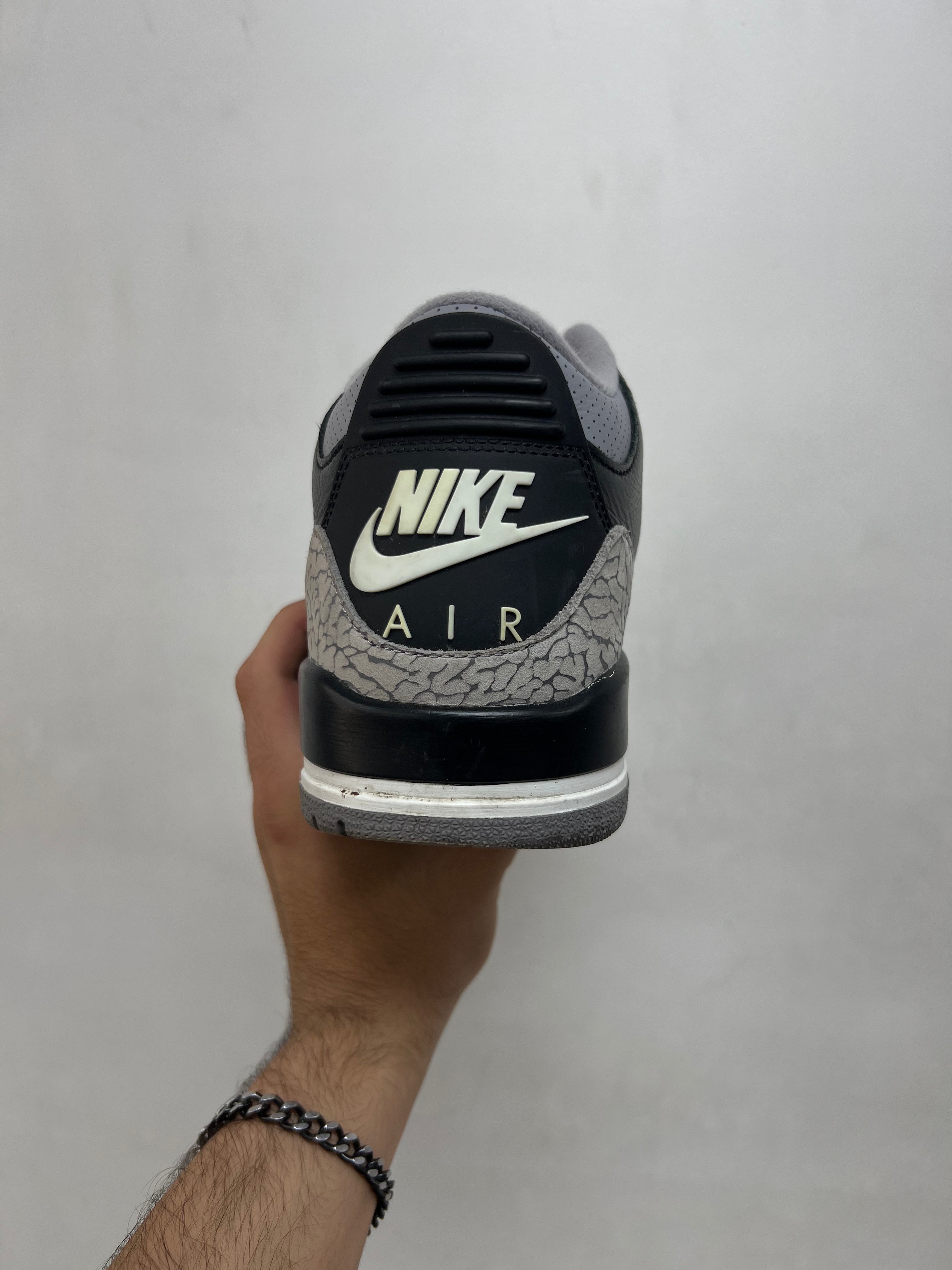 Jordan 3 Black Cement Sneakers