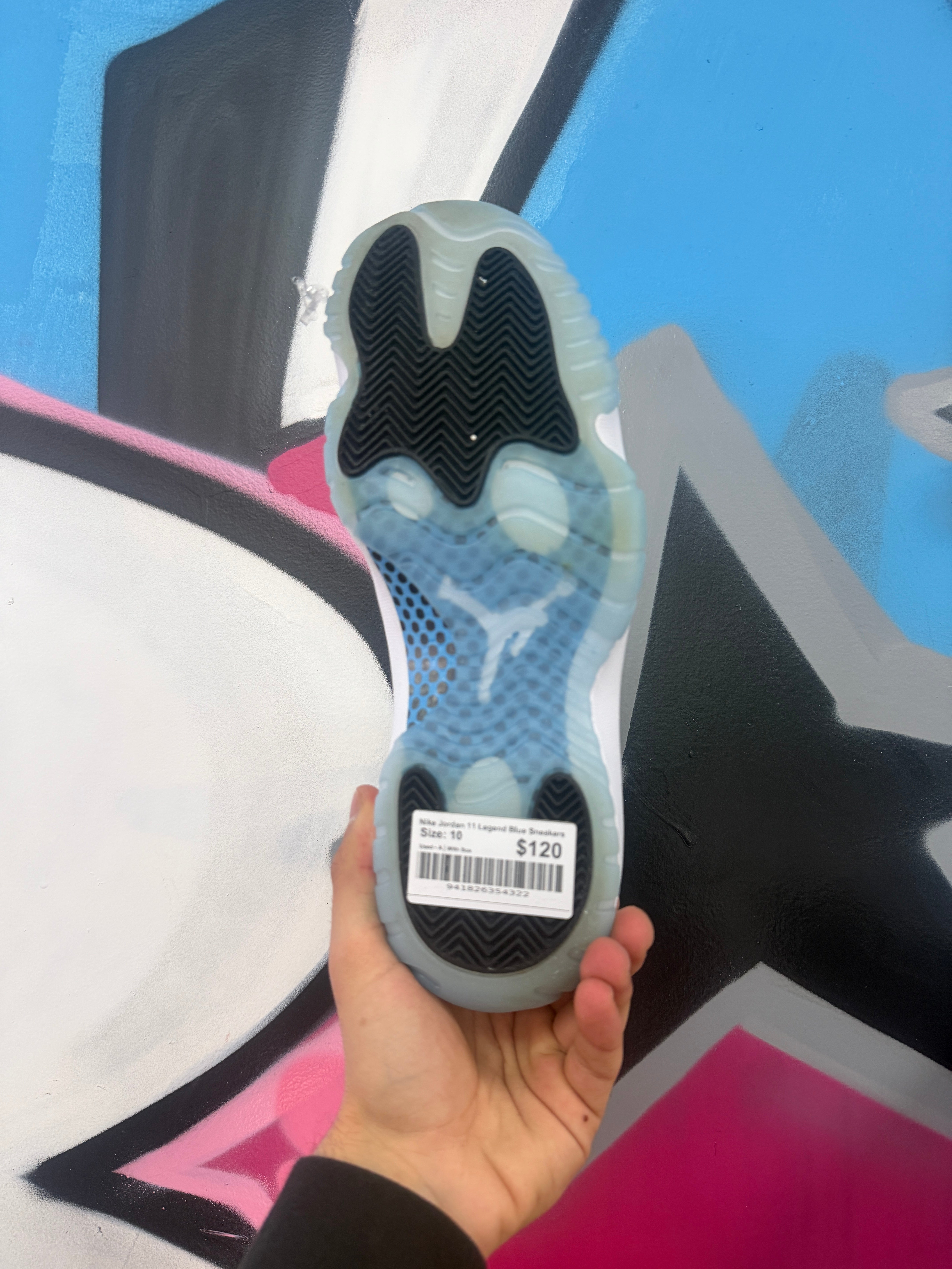 Nike Jordan 11 Legend Blue Sneakers