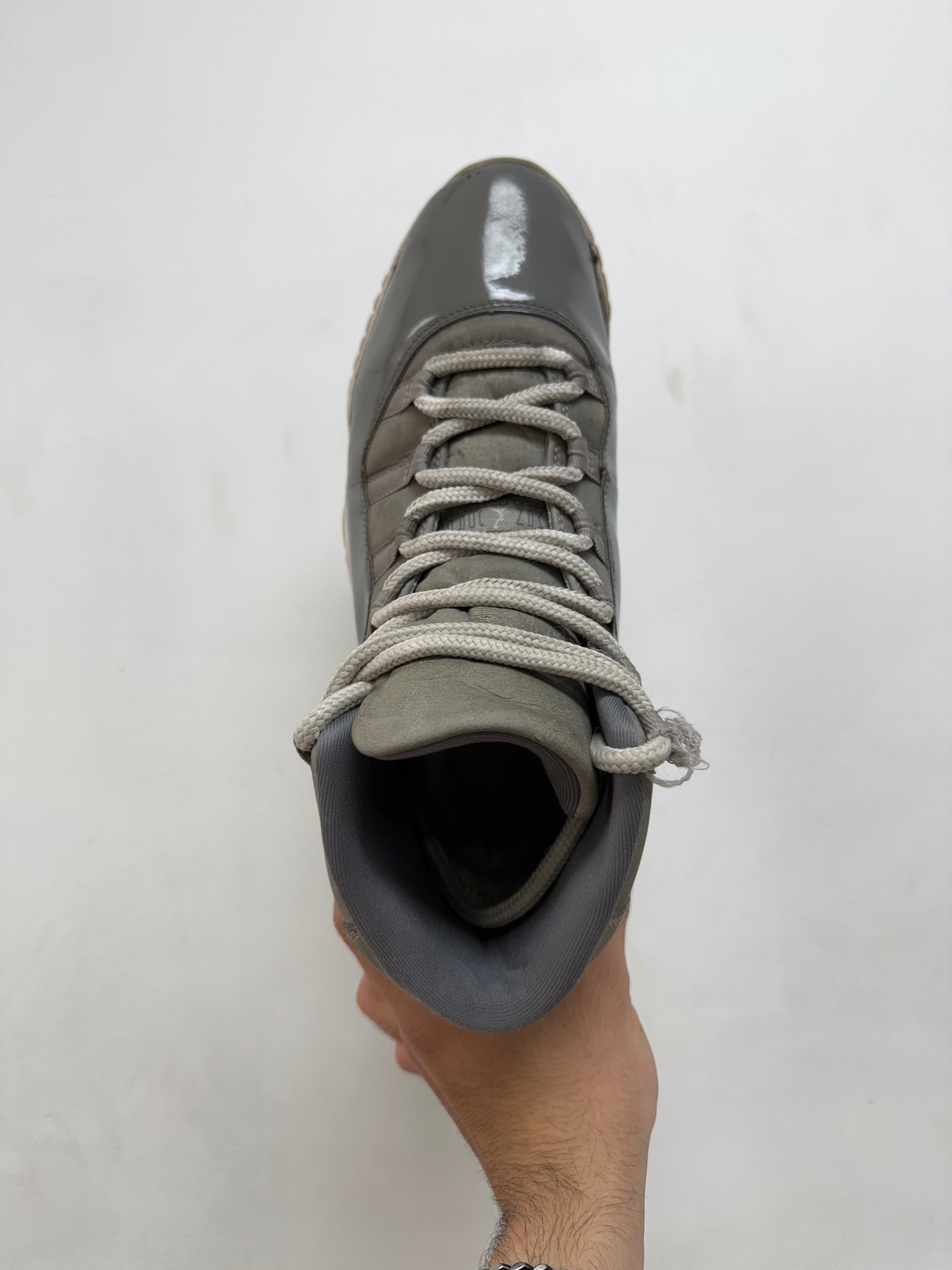 Jordan 11 Cool Grey Sneakers