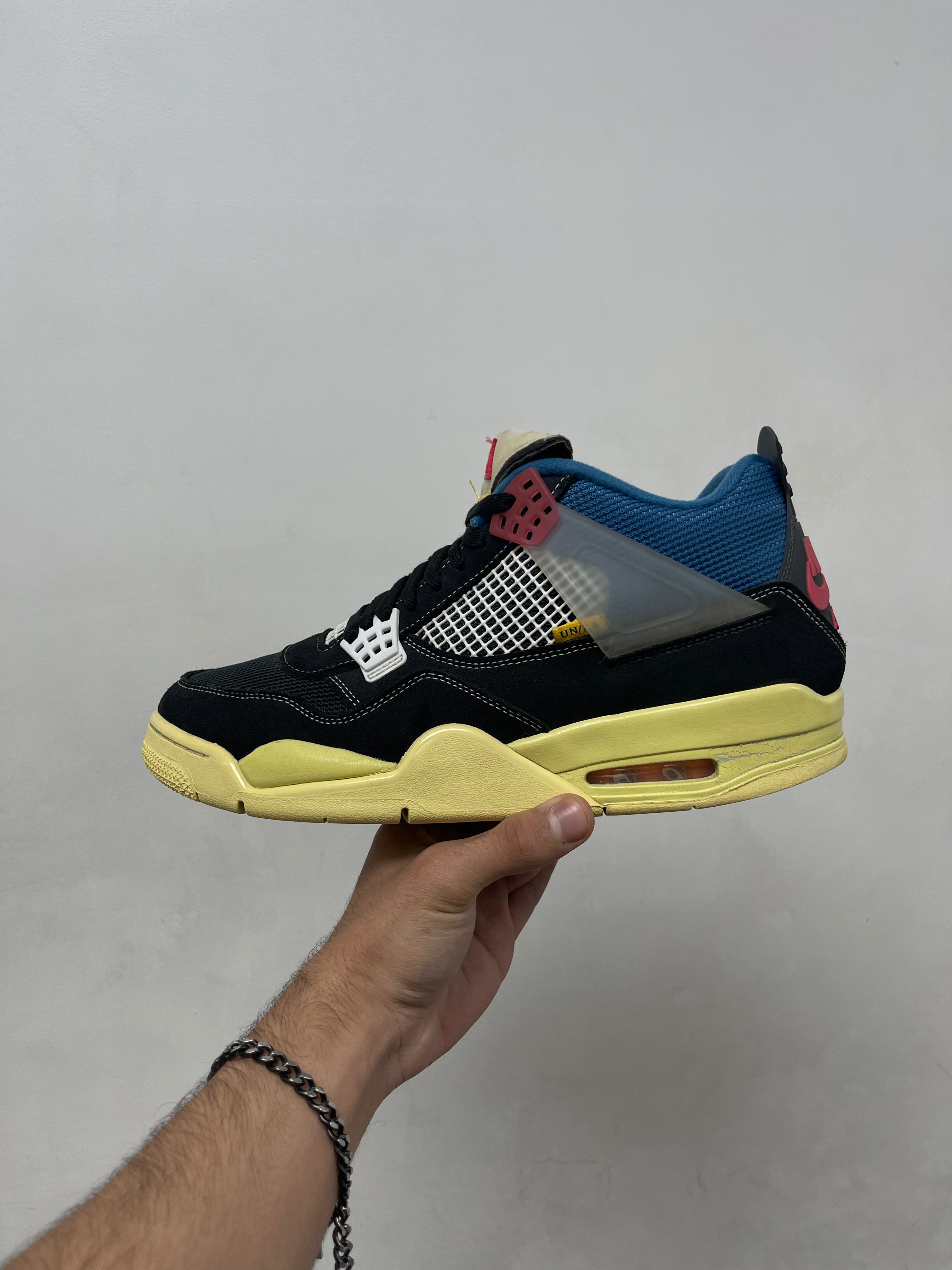Jordan 4 Union Off Noir Sneakers