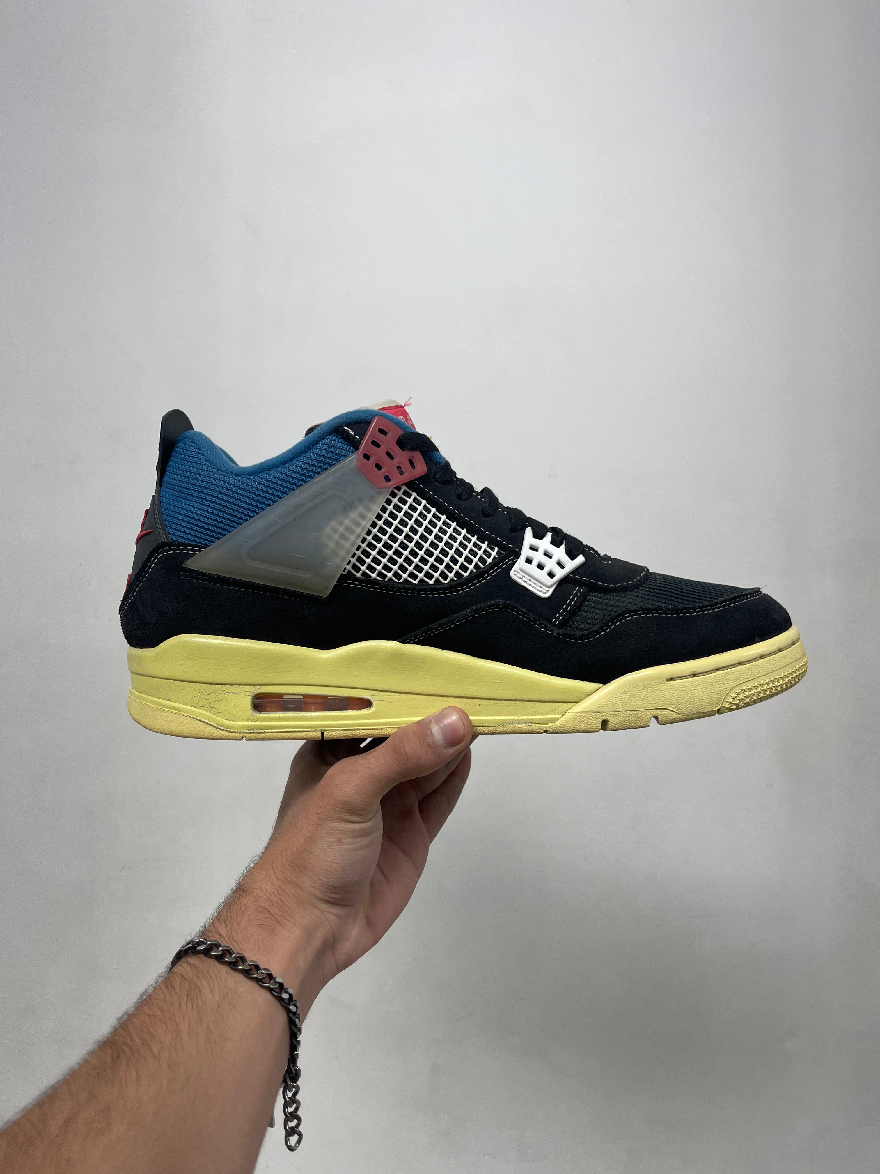Jordan 4 Union Off Noir Sneakers