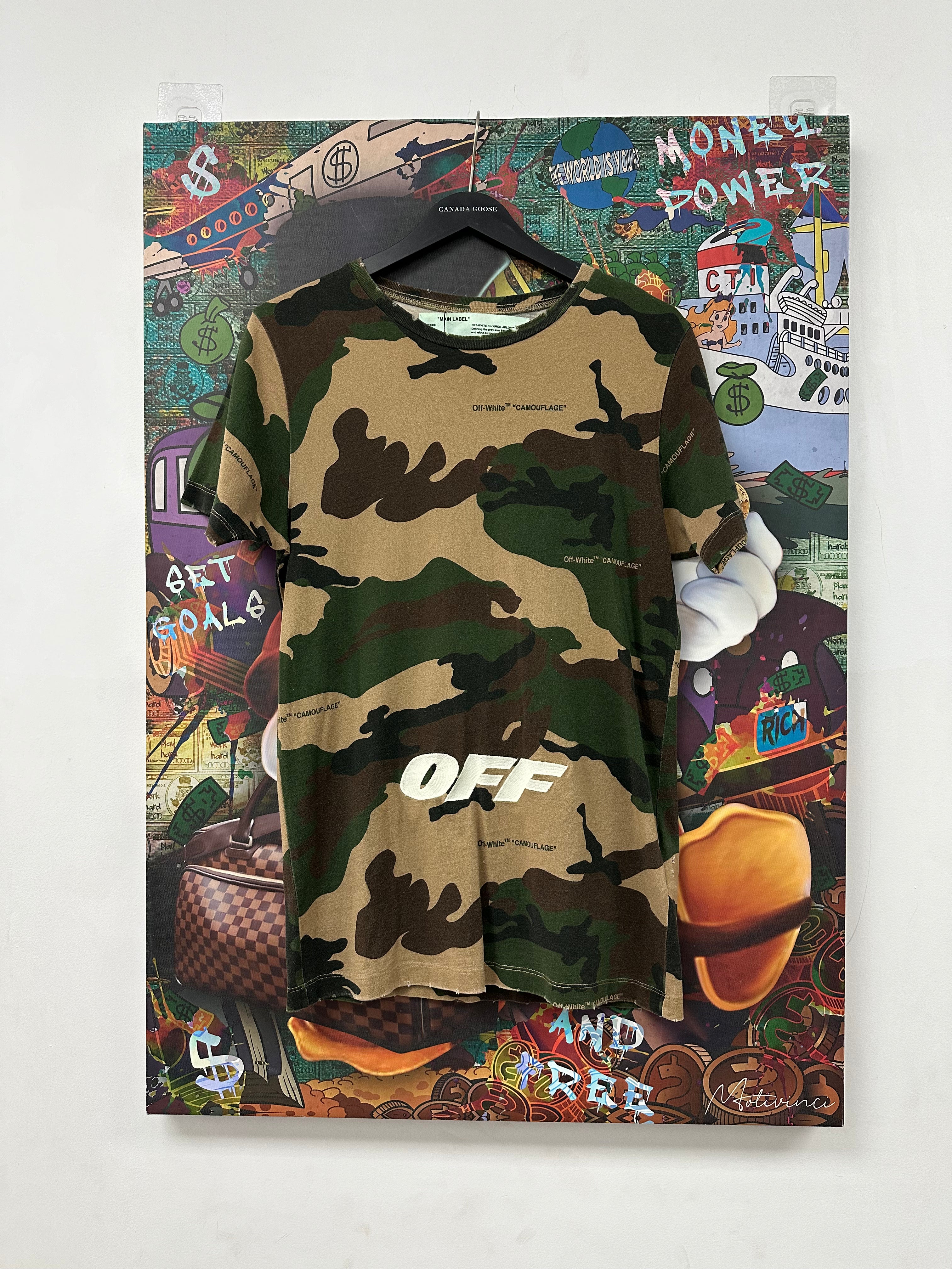 Off White Camo Tee Used XS
