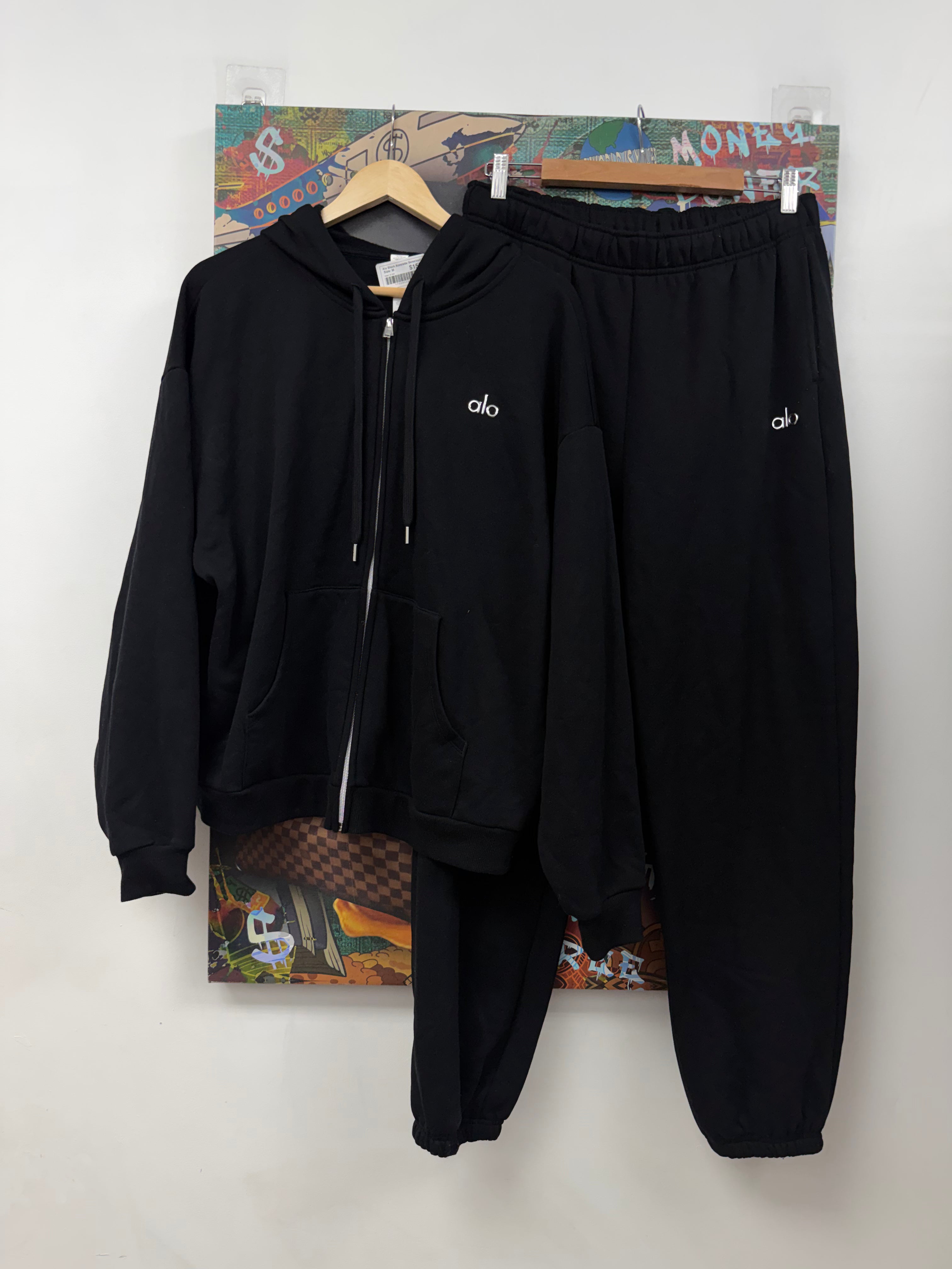 Alo Black Accolade Sweatsuit