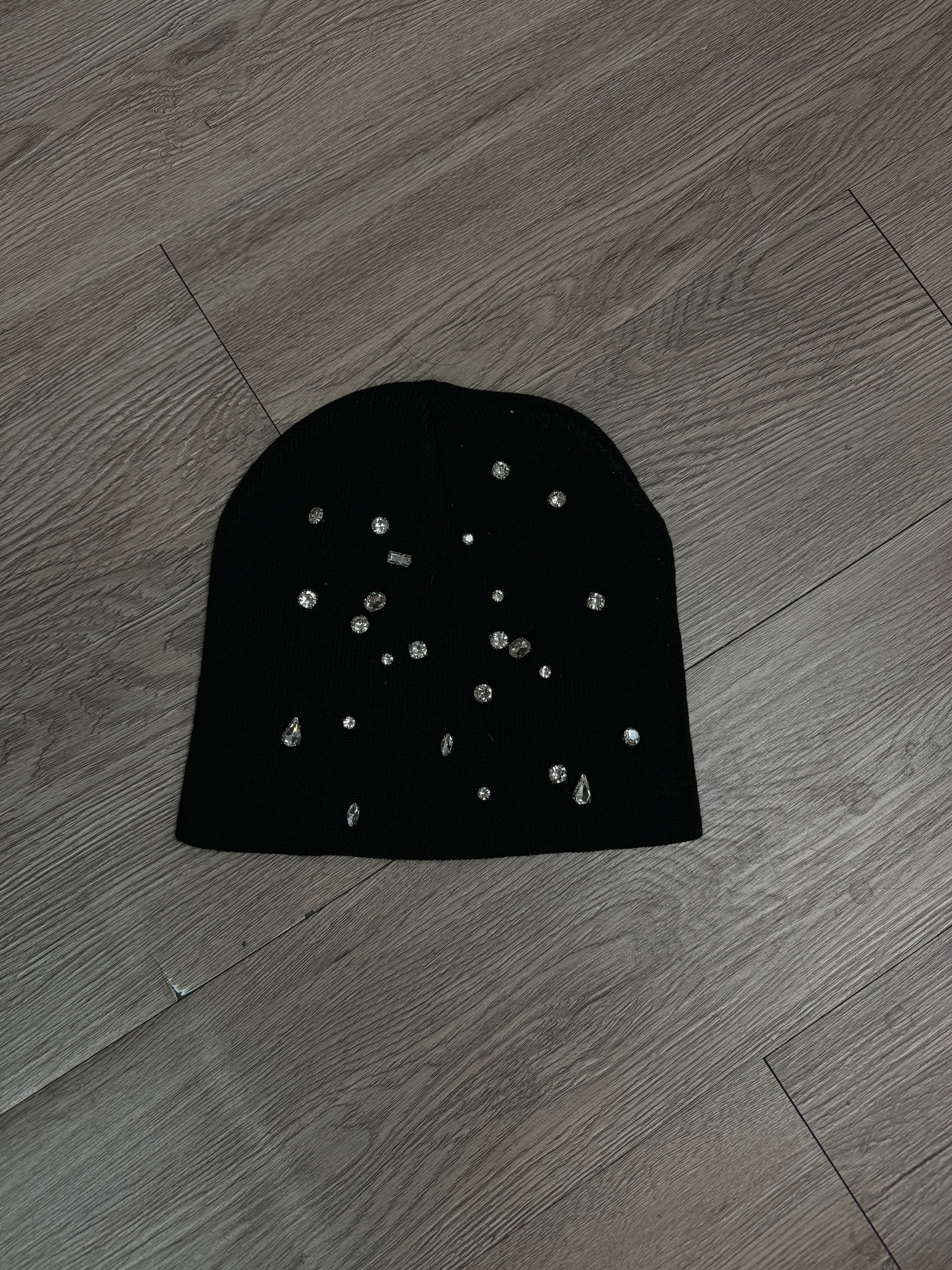 Lost Intricacy 'Gemstone' Black & White Beanie