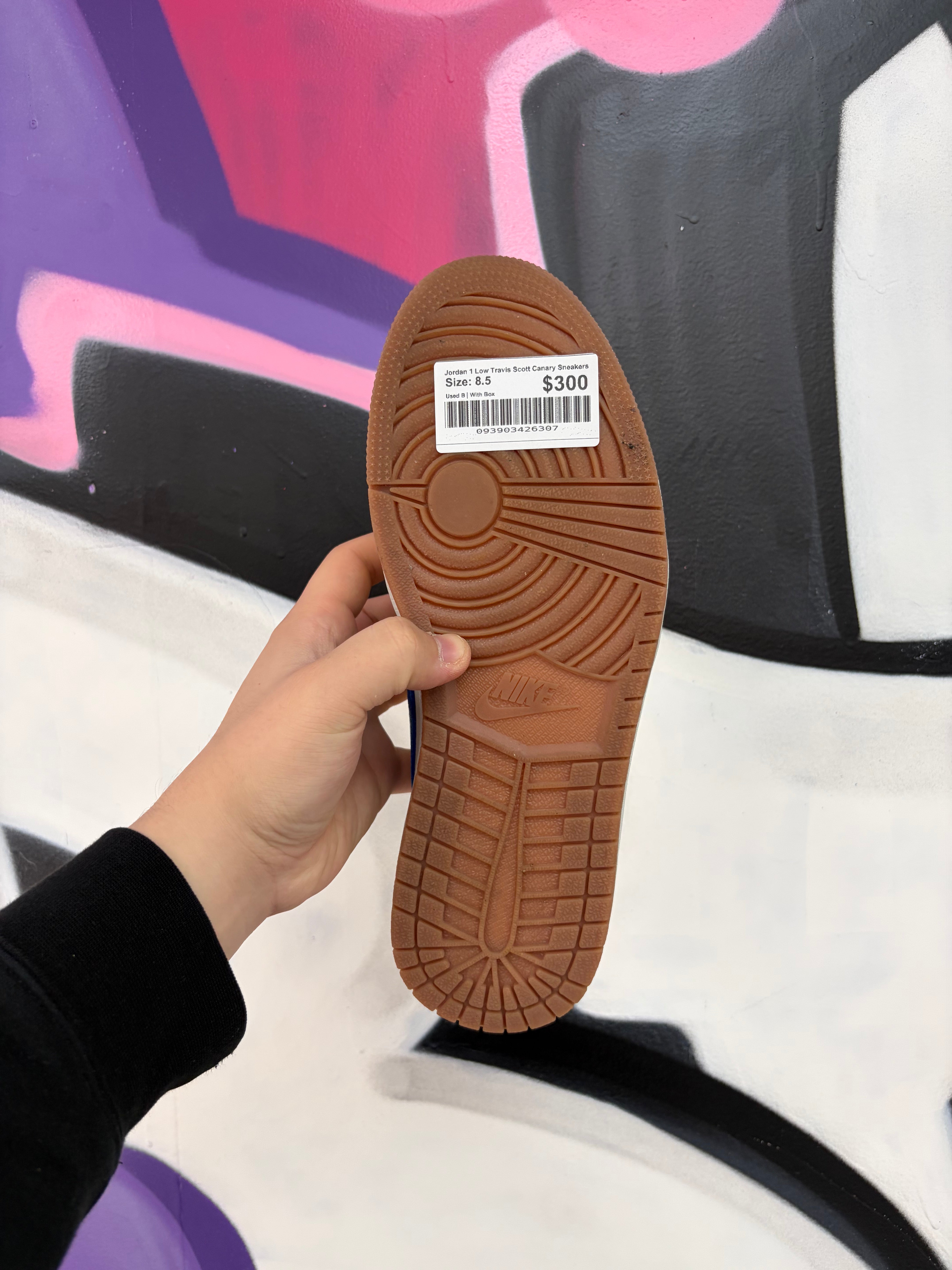 Jordan 1 Low Travis Scott Canary Sneakers