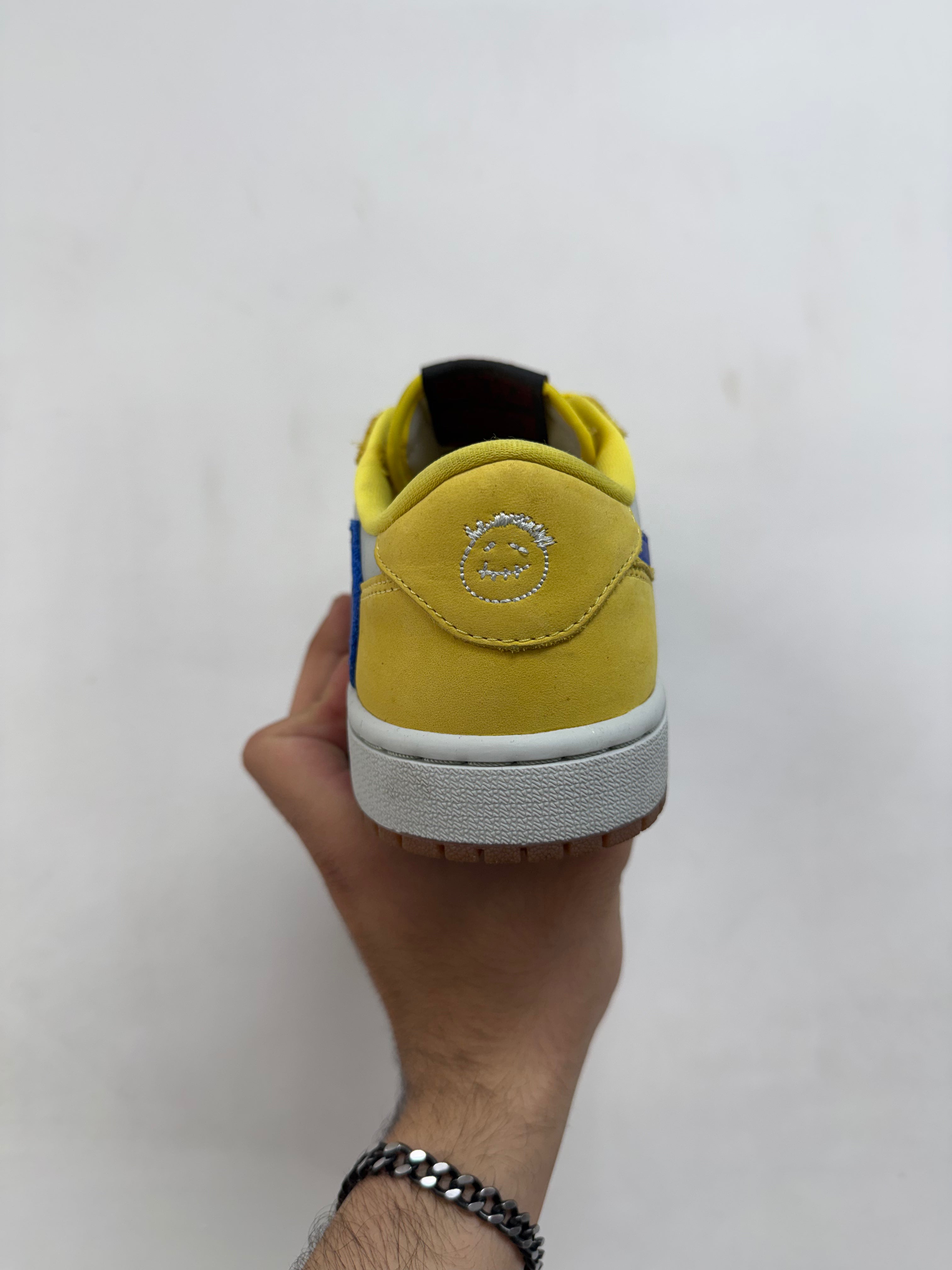 Jordan 1 Low Travis Scott Canary Yellow Sneakers