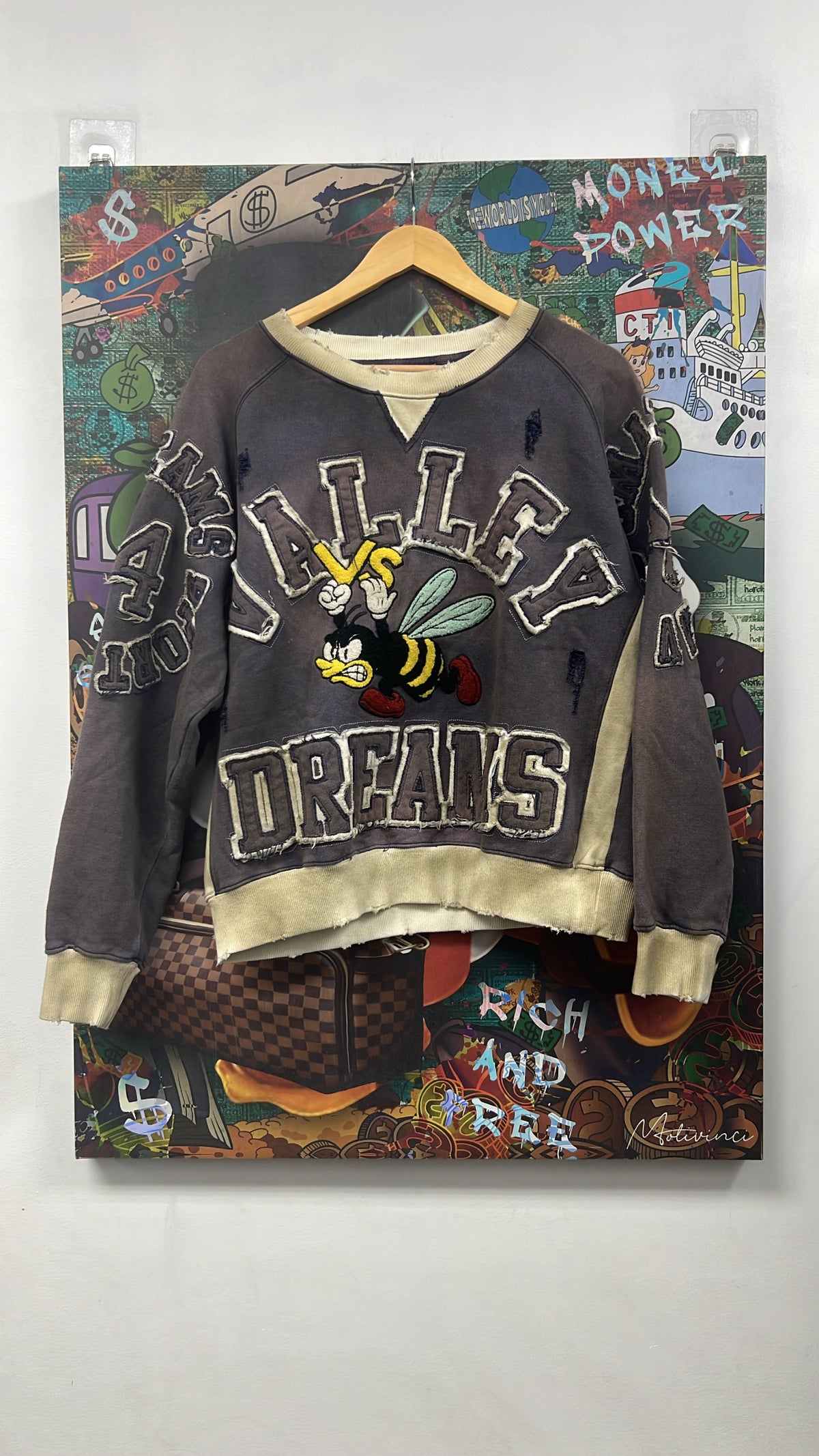 Vale Anthem Crewneck