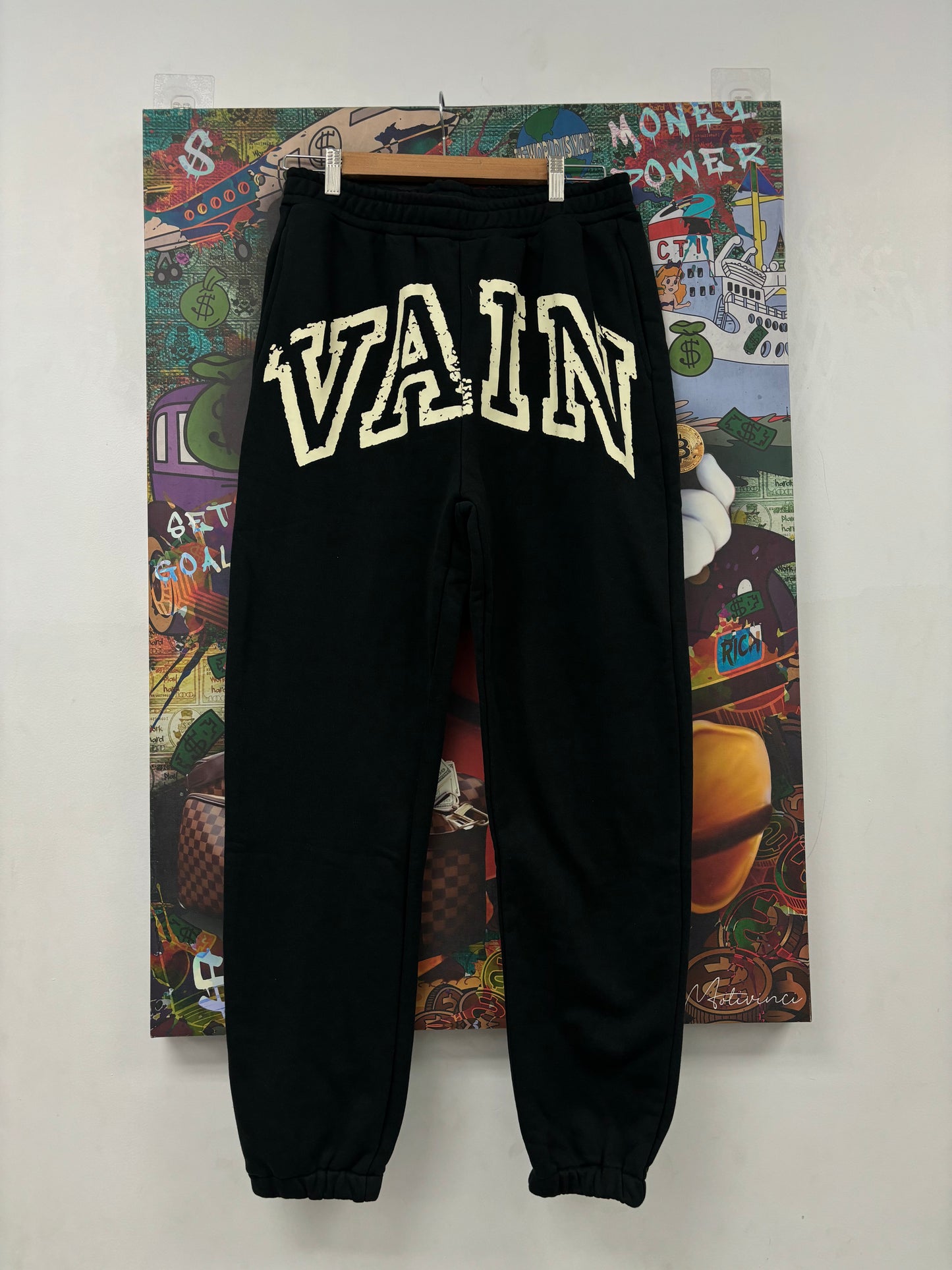 Saint Vanity VAIN Sweats Black Cream Like New XL With Tags
