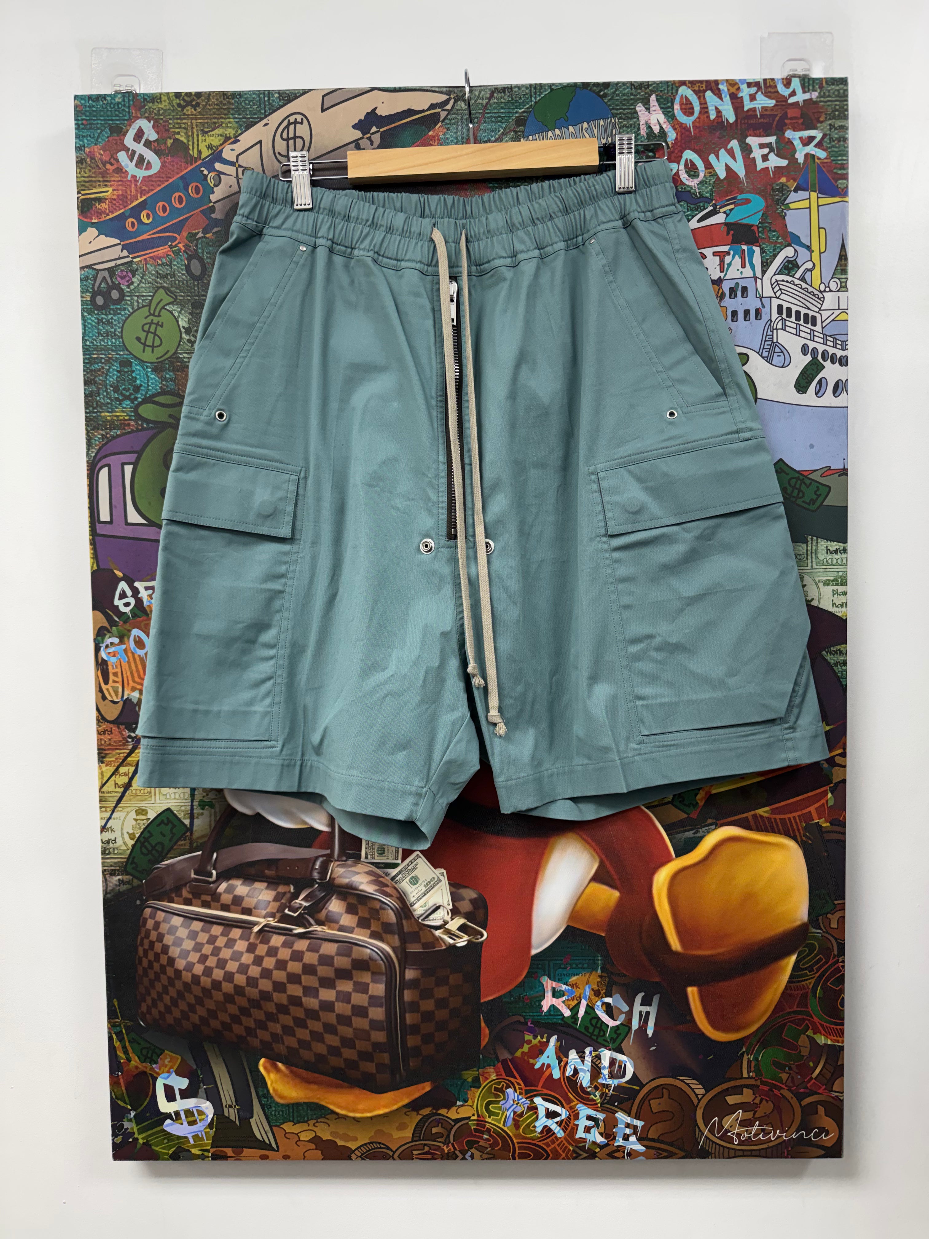 Rick Owens Toothpaste Cargo Bella Shorts