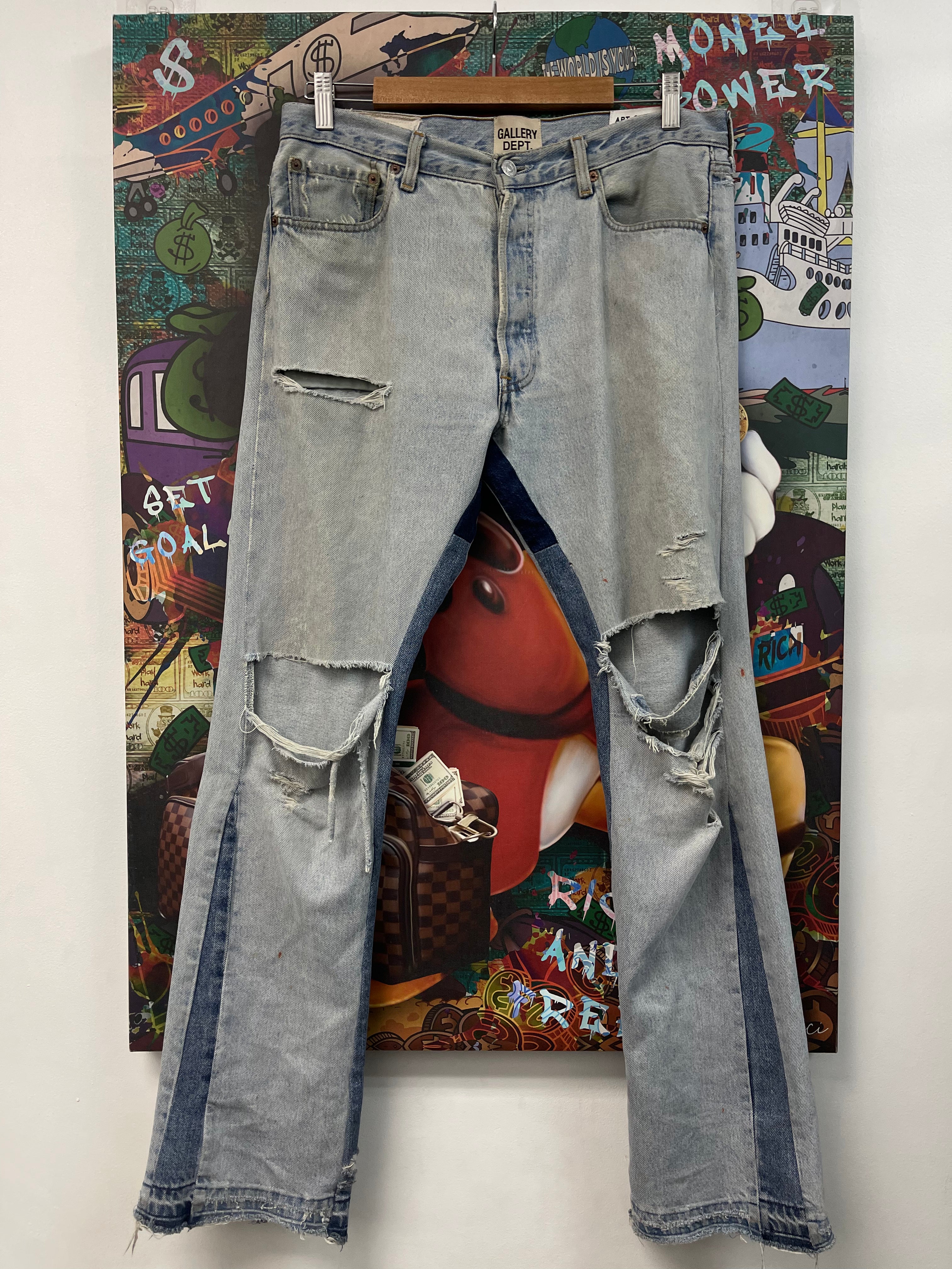 Gallery Dept Light Wash Flared Jeans