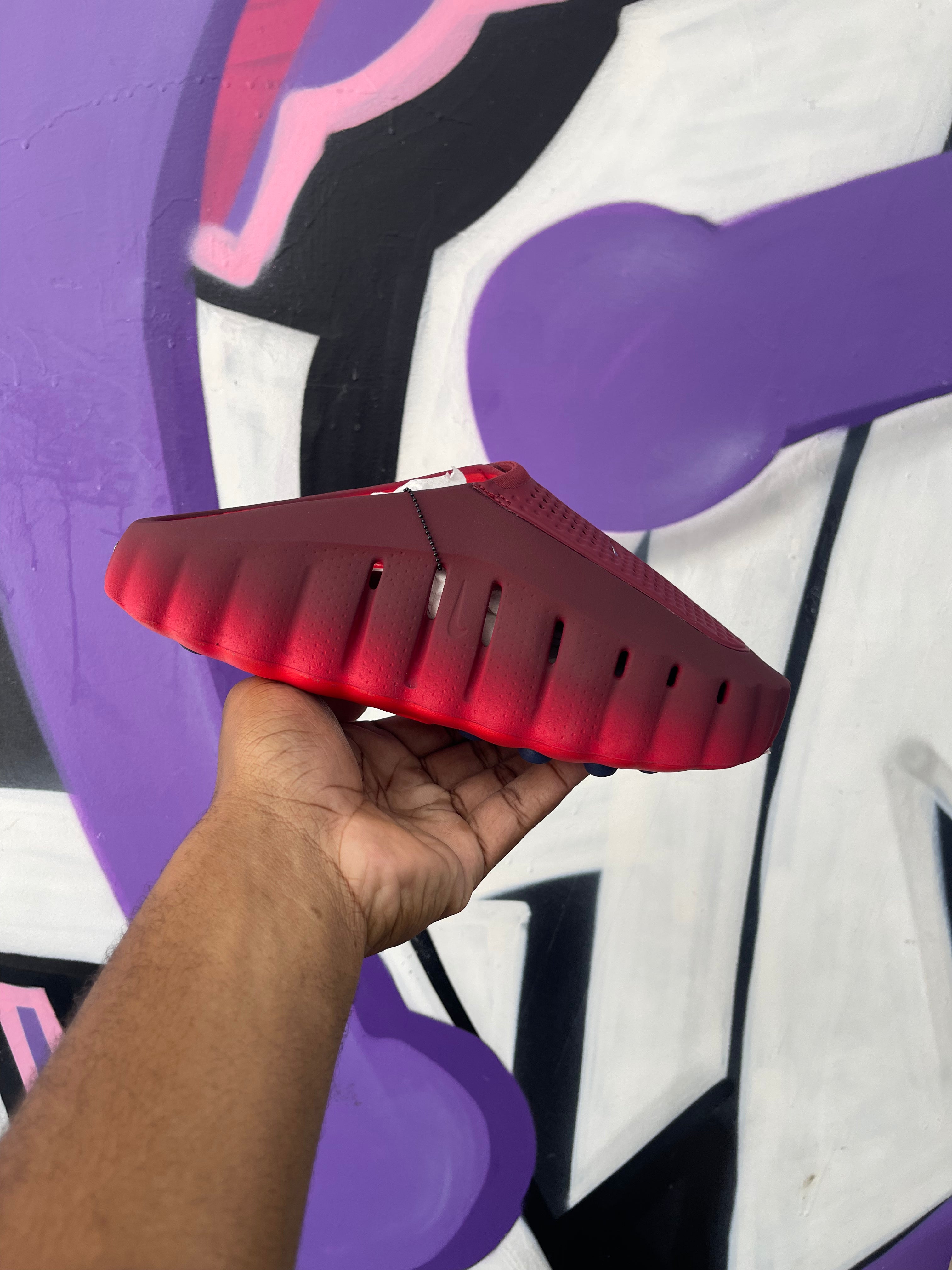 Nike University Red Mind 001 Slides