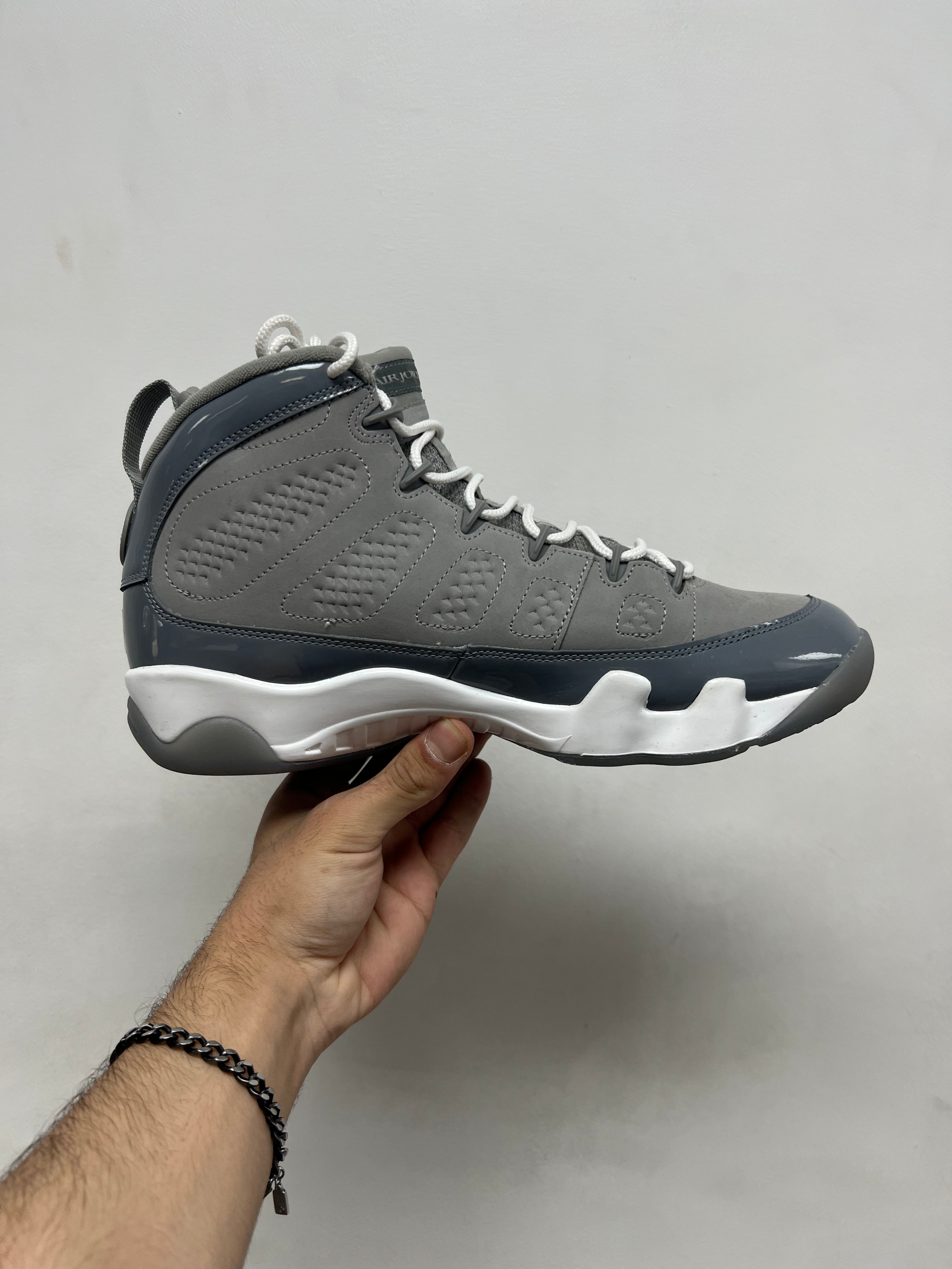 Jordan 9 Cool Grey Sneakers