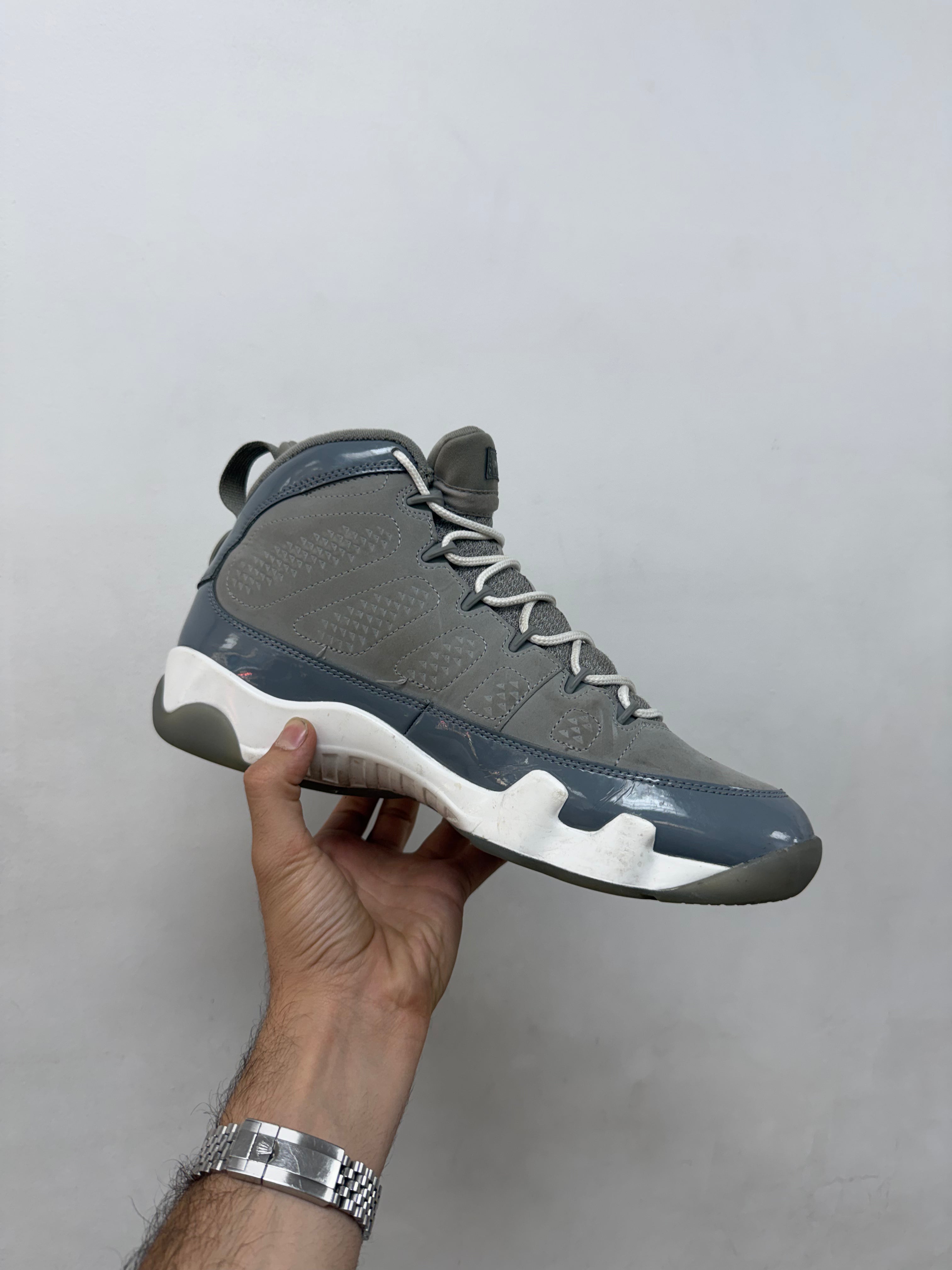 Jordan 9 Cool Grey Sneakers