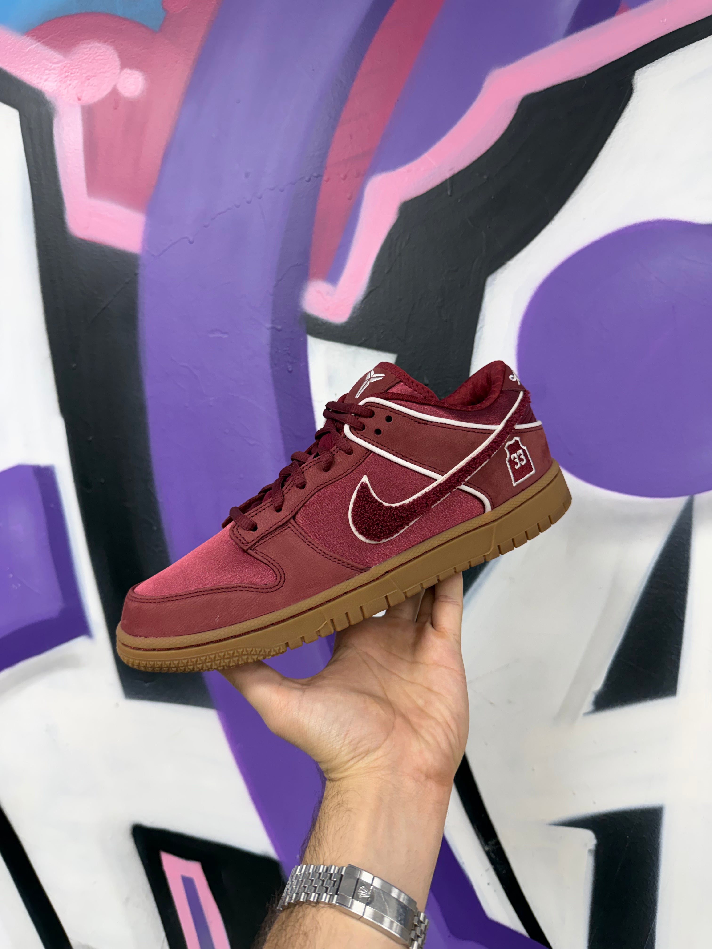 Nike Dunk Low Kobe Low Merion Sneakers