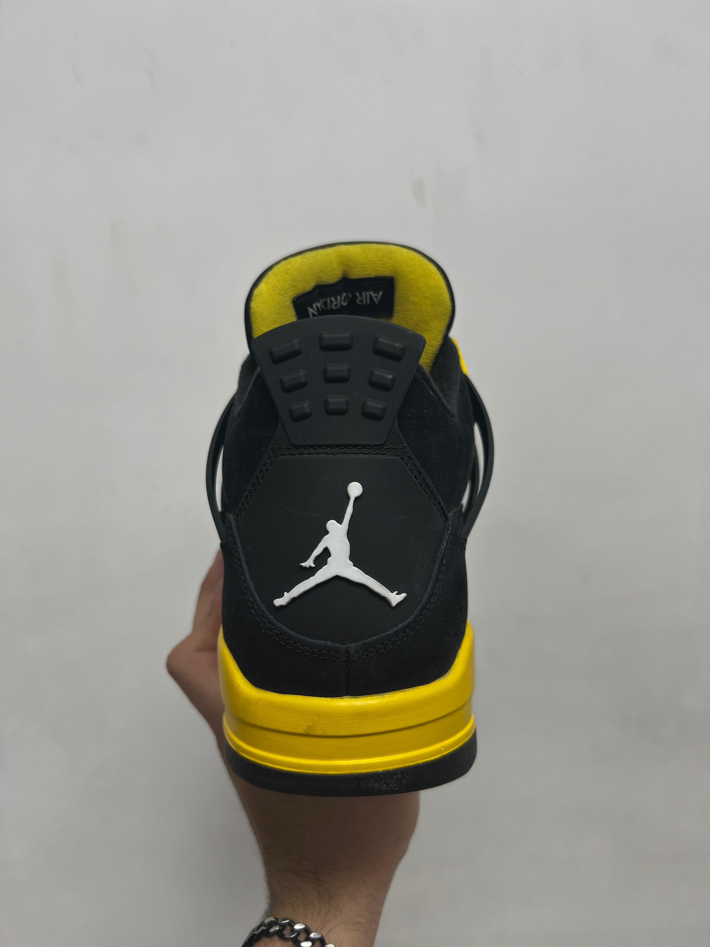 Jordan 4 Yellow Thunder Sneakers