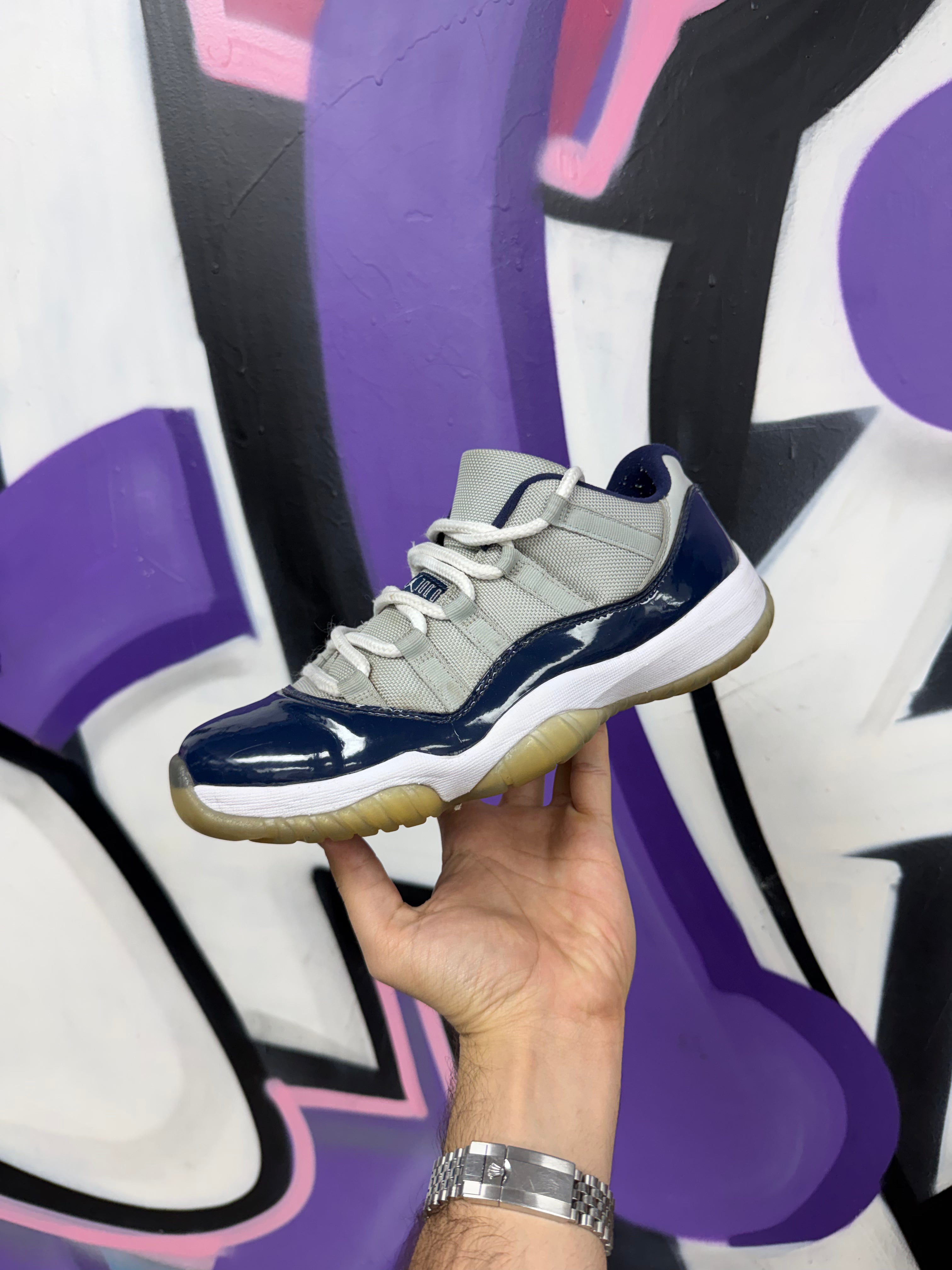 Jordan 11 Low Georgetown Sneakers