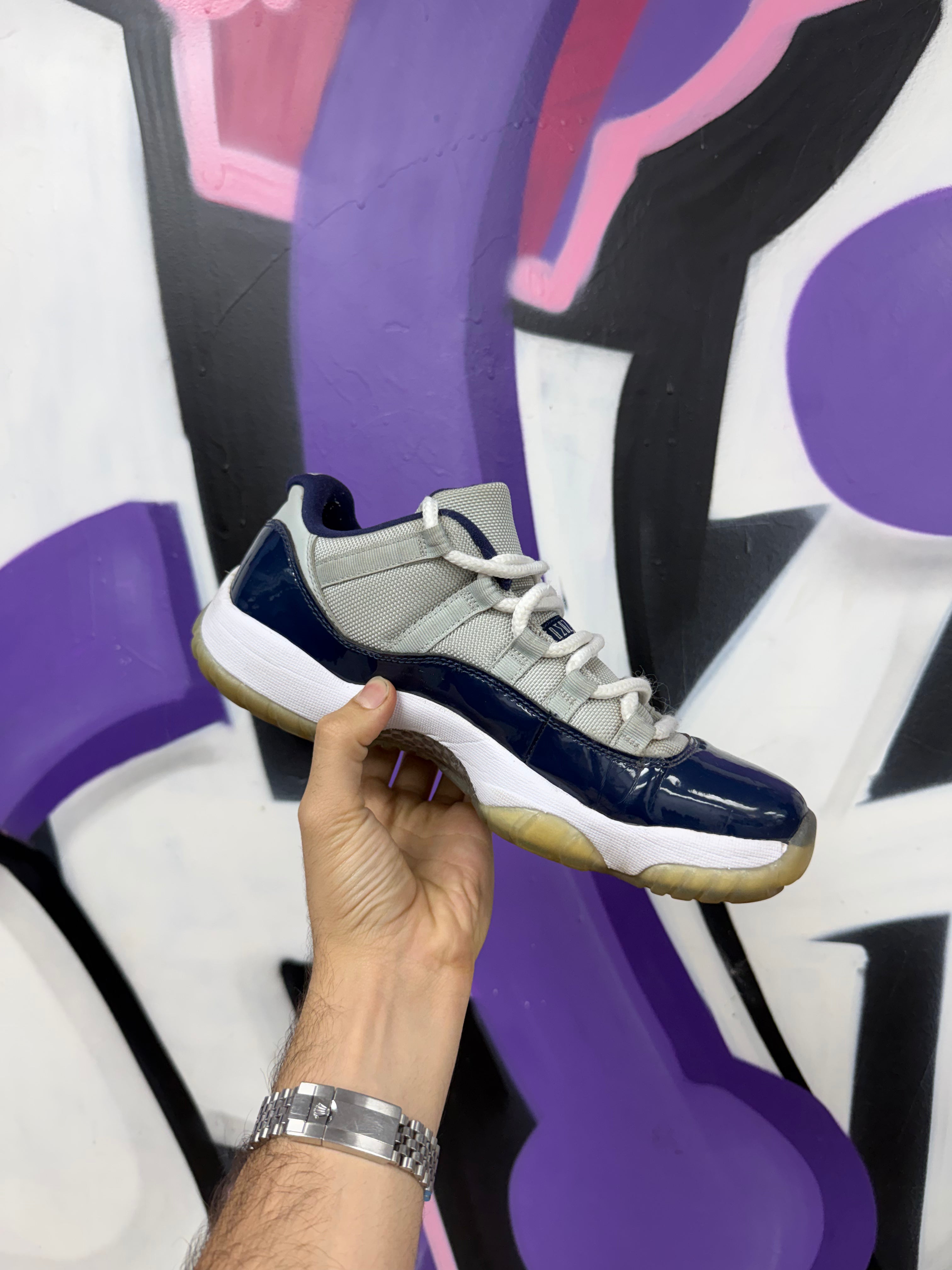 Jordan 11 Low Georgetown Sneakers