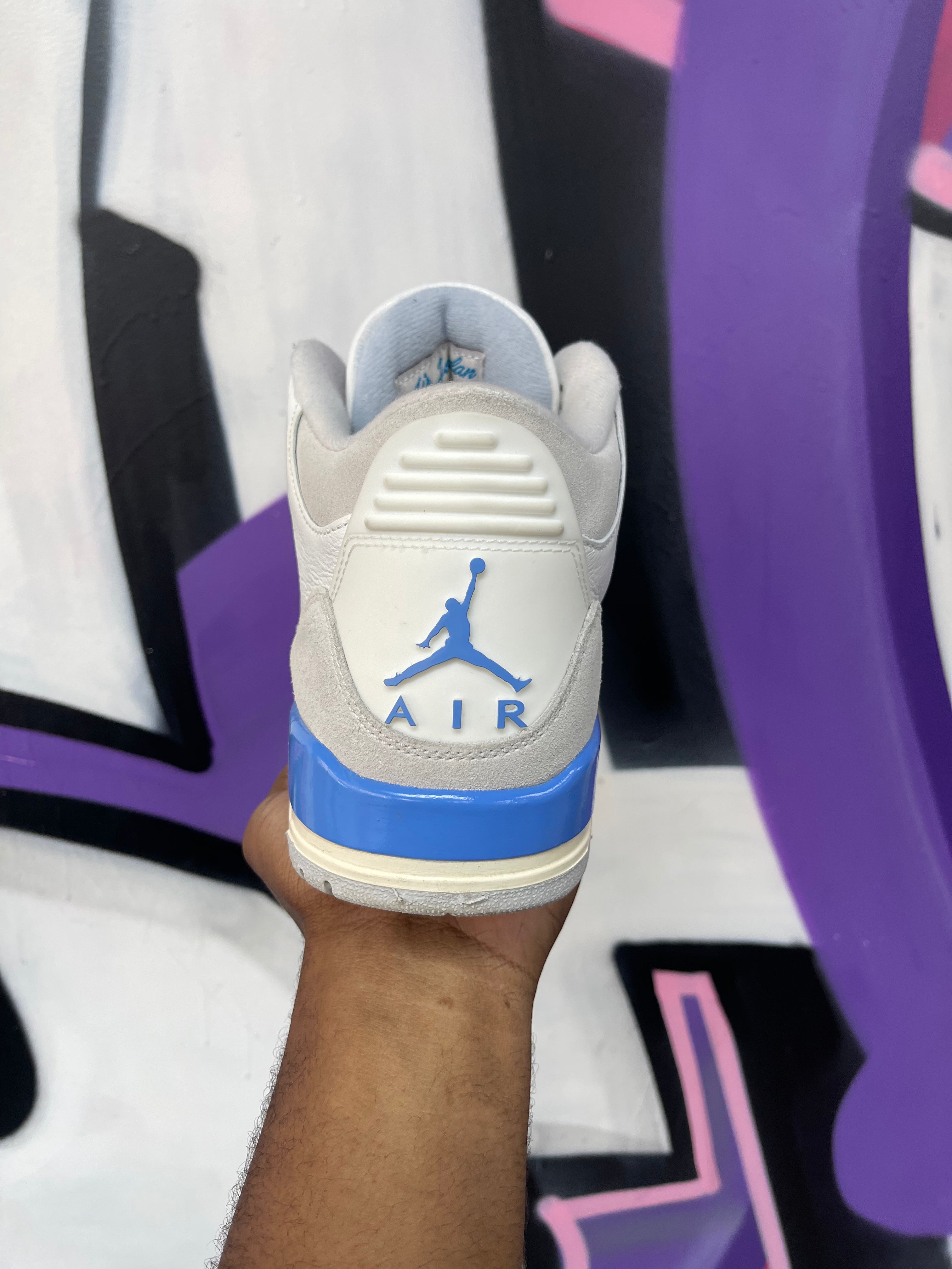 Jordan 3 Lucky Shorts Sneakers