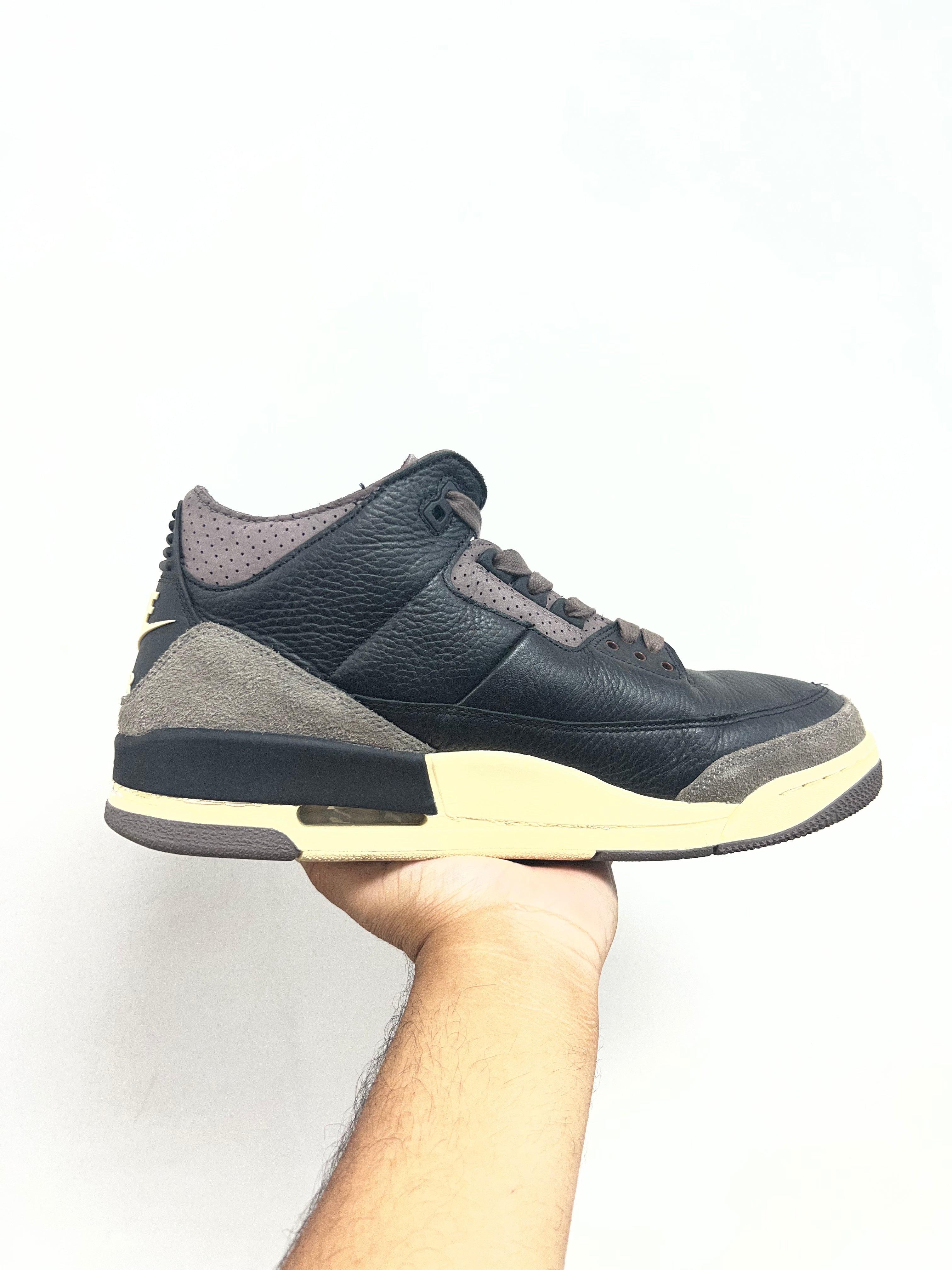 Jordan 3 AMM WYWS (Paint Chipping) Sneakers