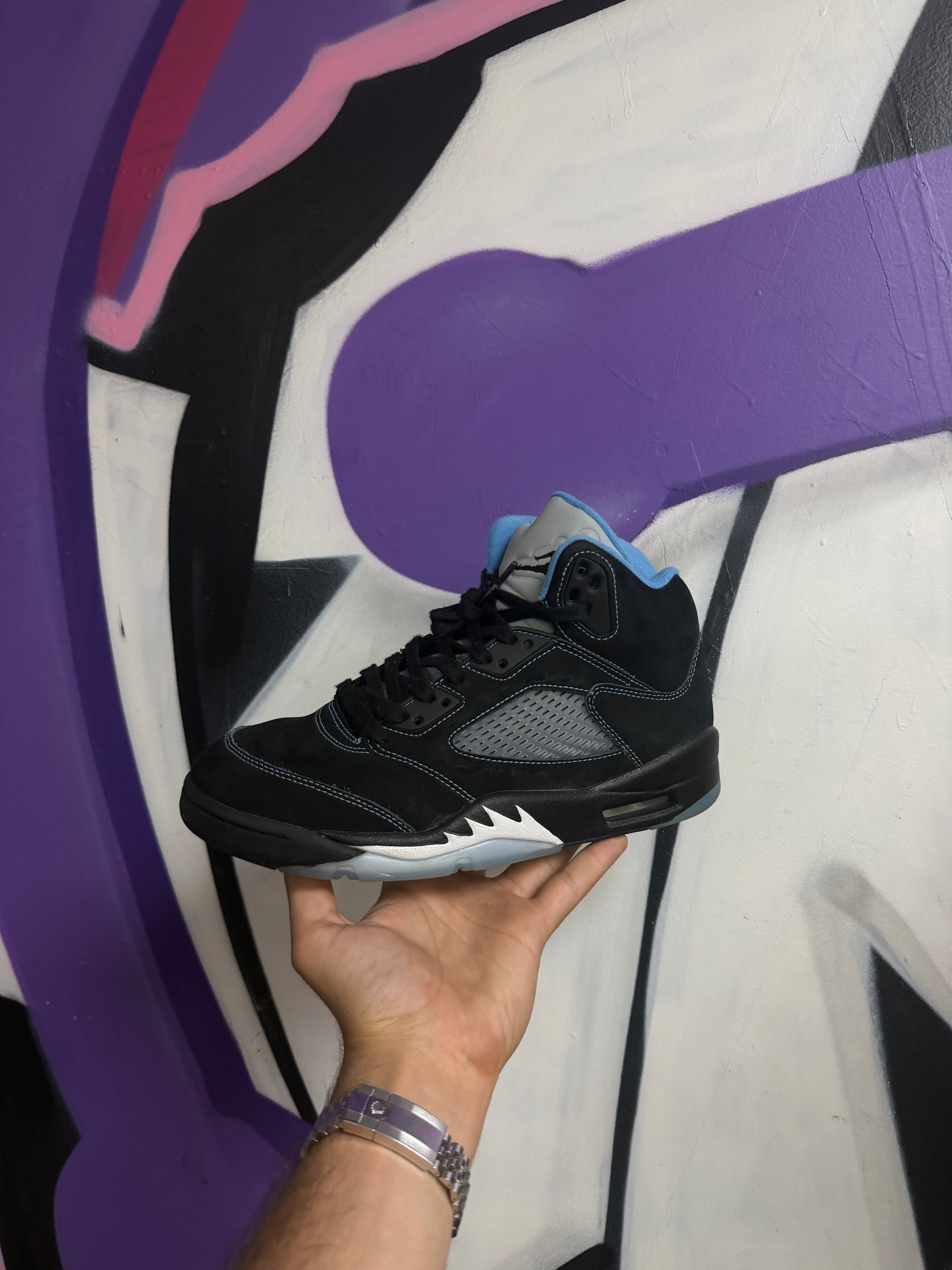 Jordan 5 Black University Blue Sneakers