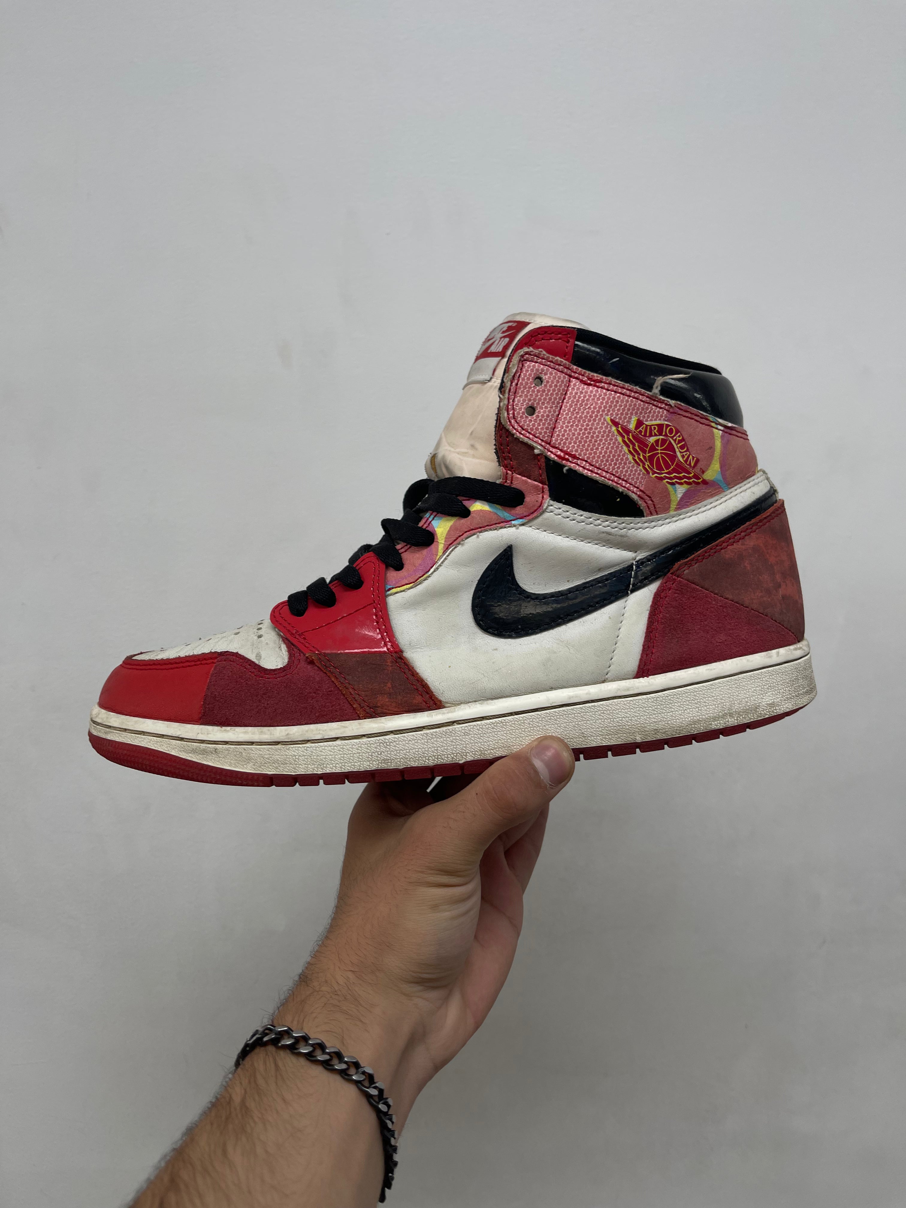 Jordan 1 Spider-Man Verse Sneakers