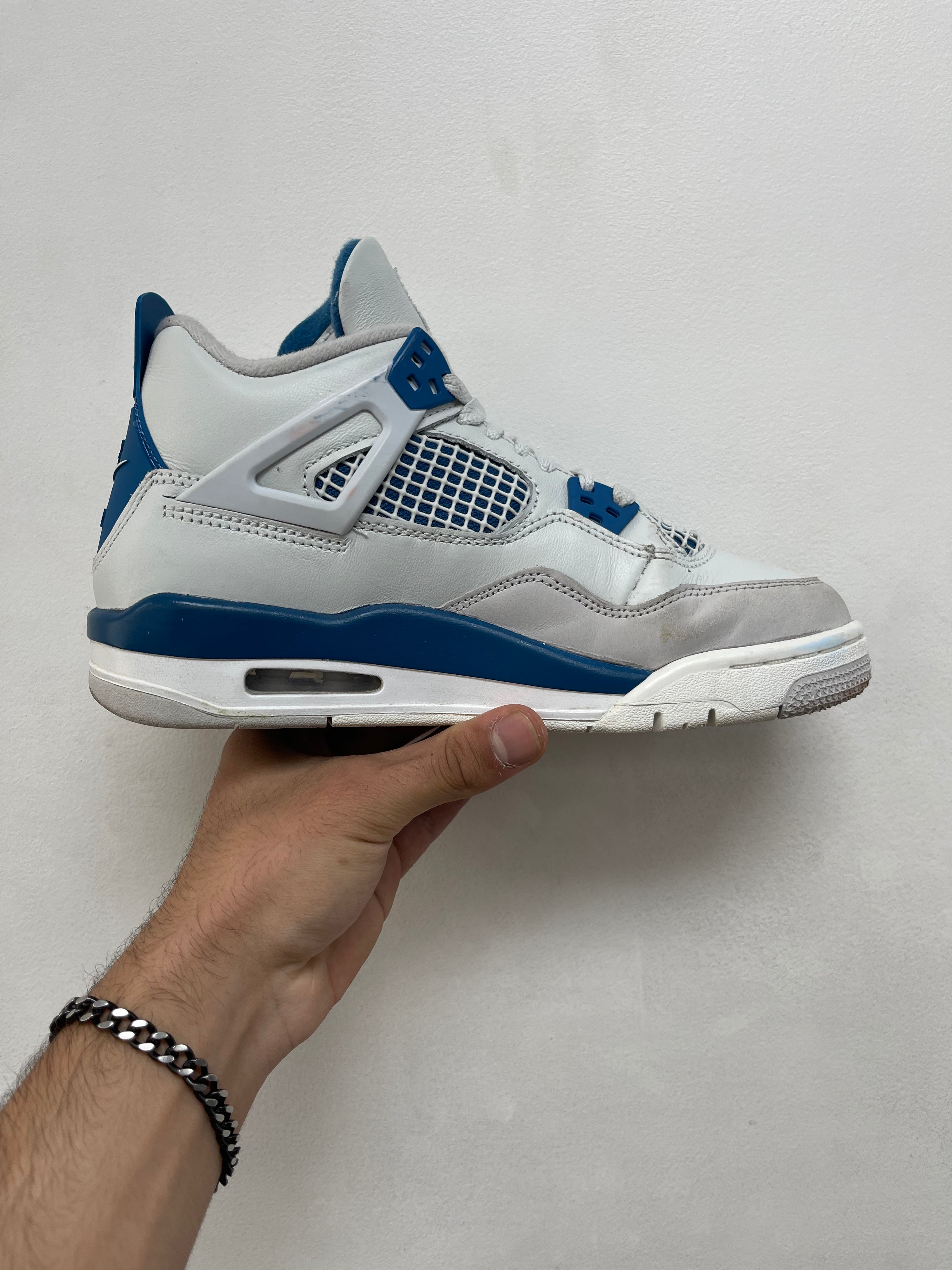 Jordan 4 Military Blue Sneakers