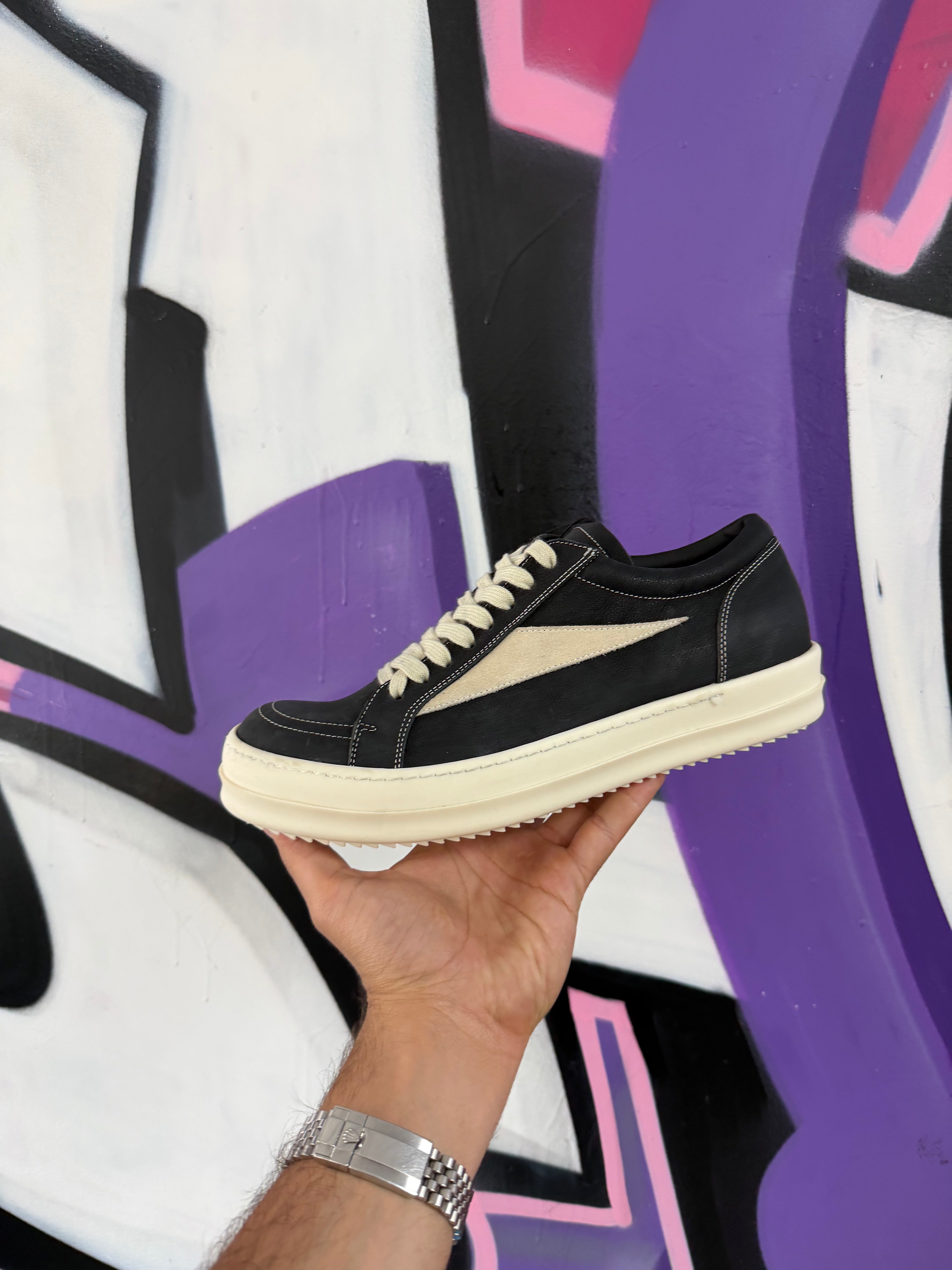 Rick Owens Black Mainline Vintage Low Sneakers