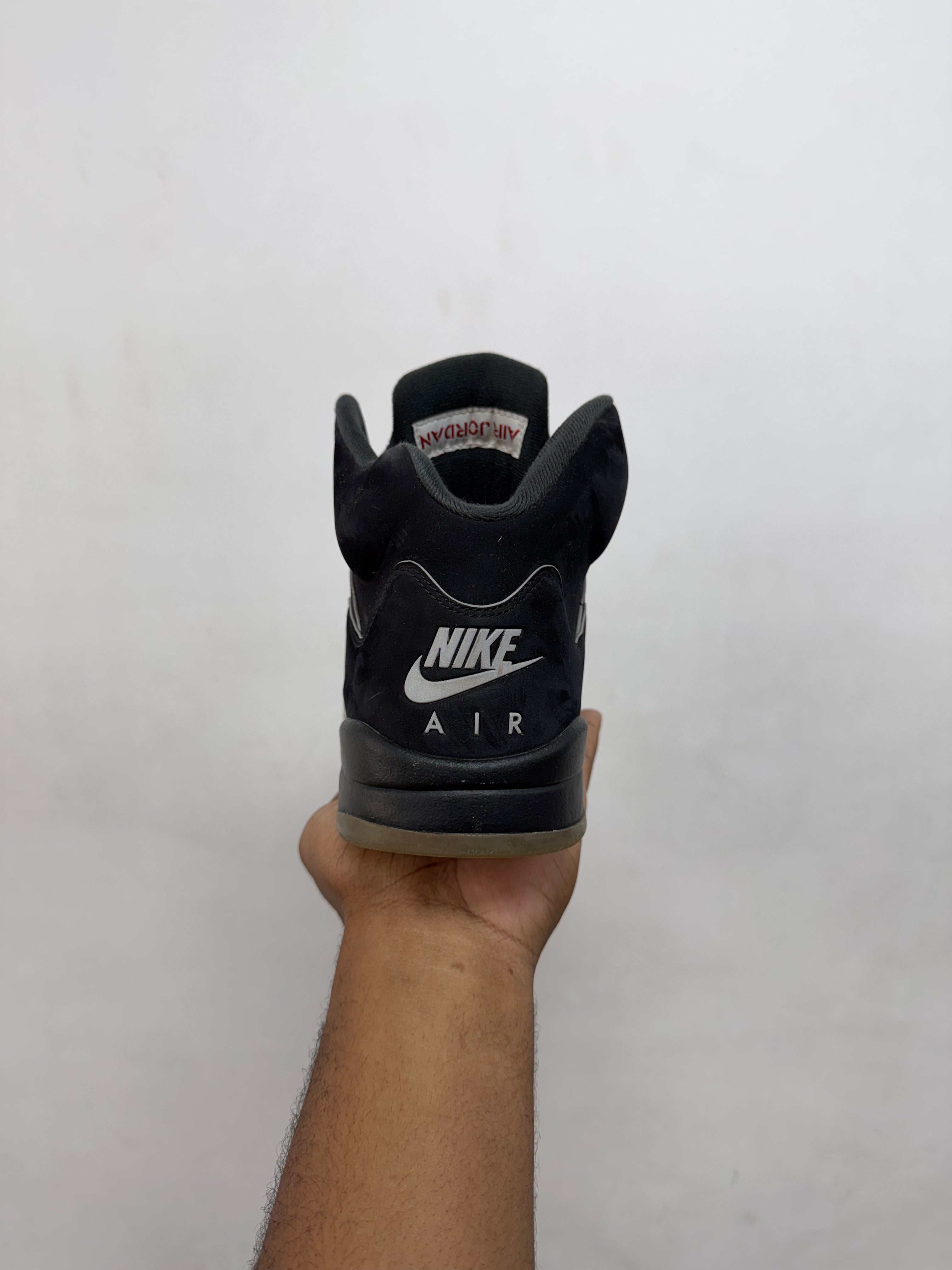 Jordan 5 Black Metallic Sneakers