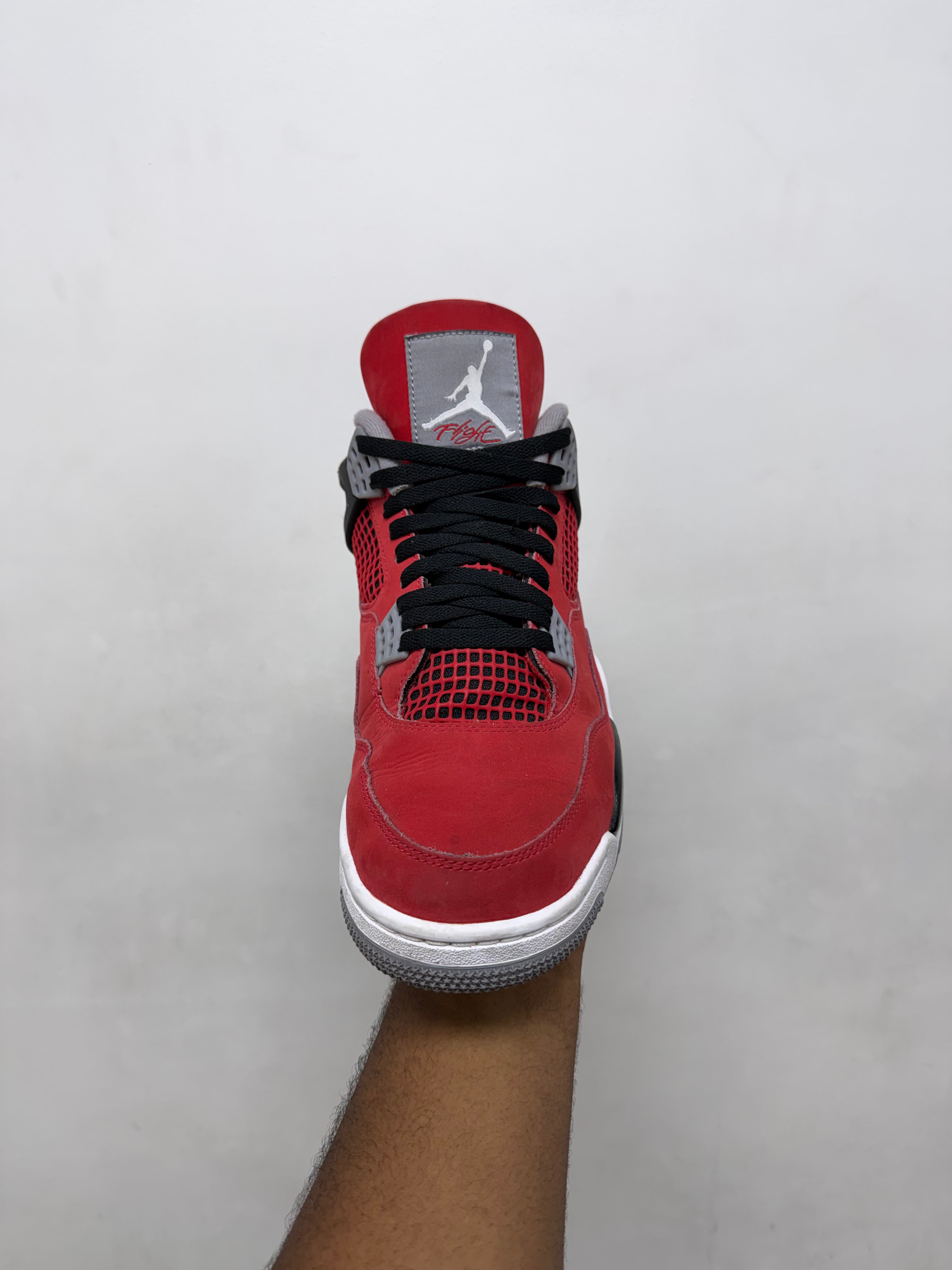 Jordan 4 Toro Sneakers