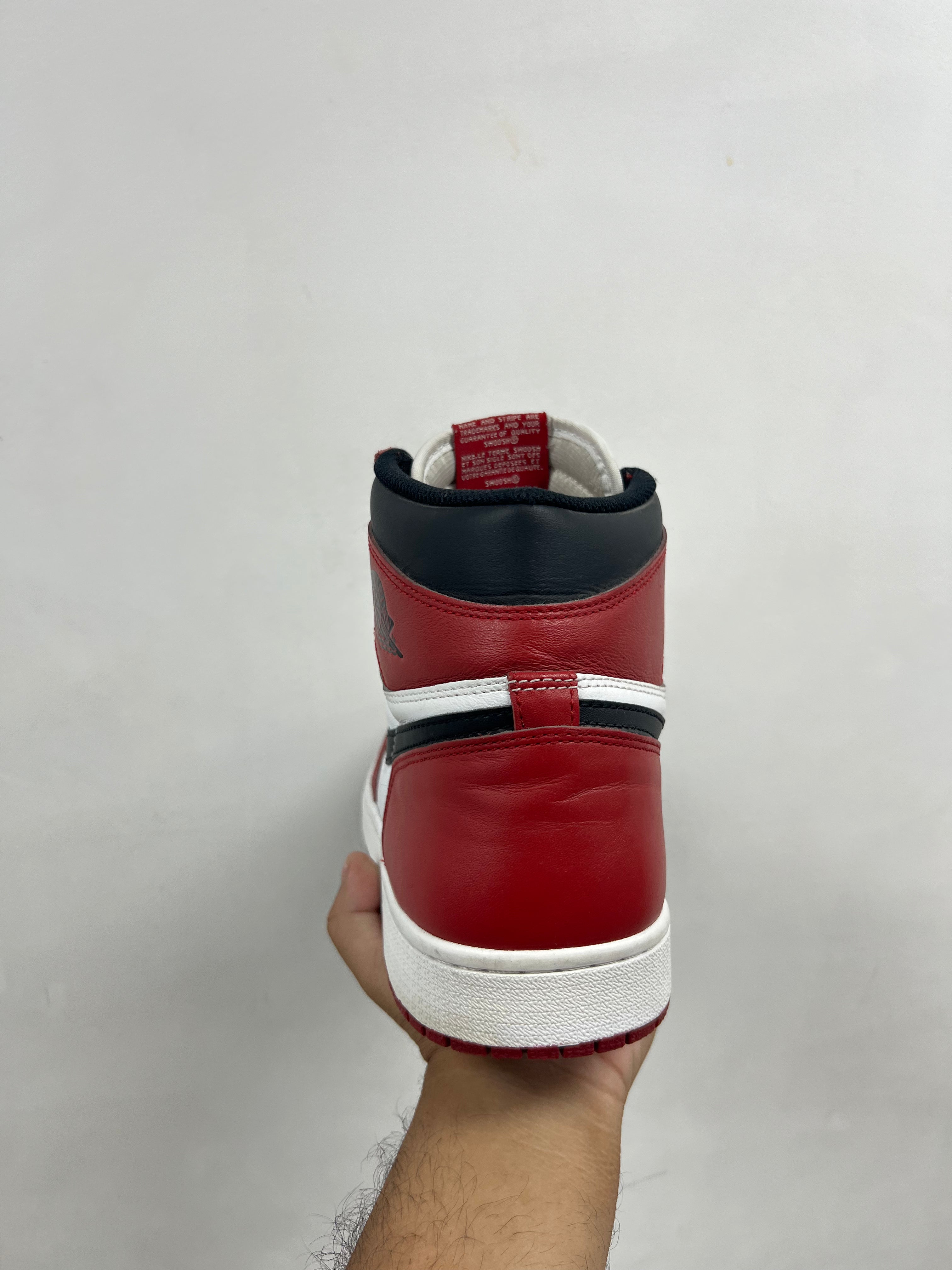 Jordan 1 Chicago (2015) Sneakers