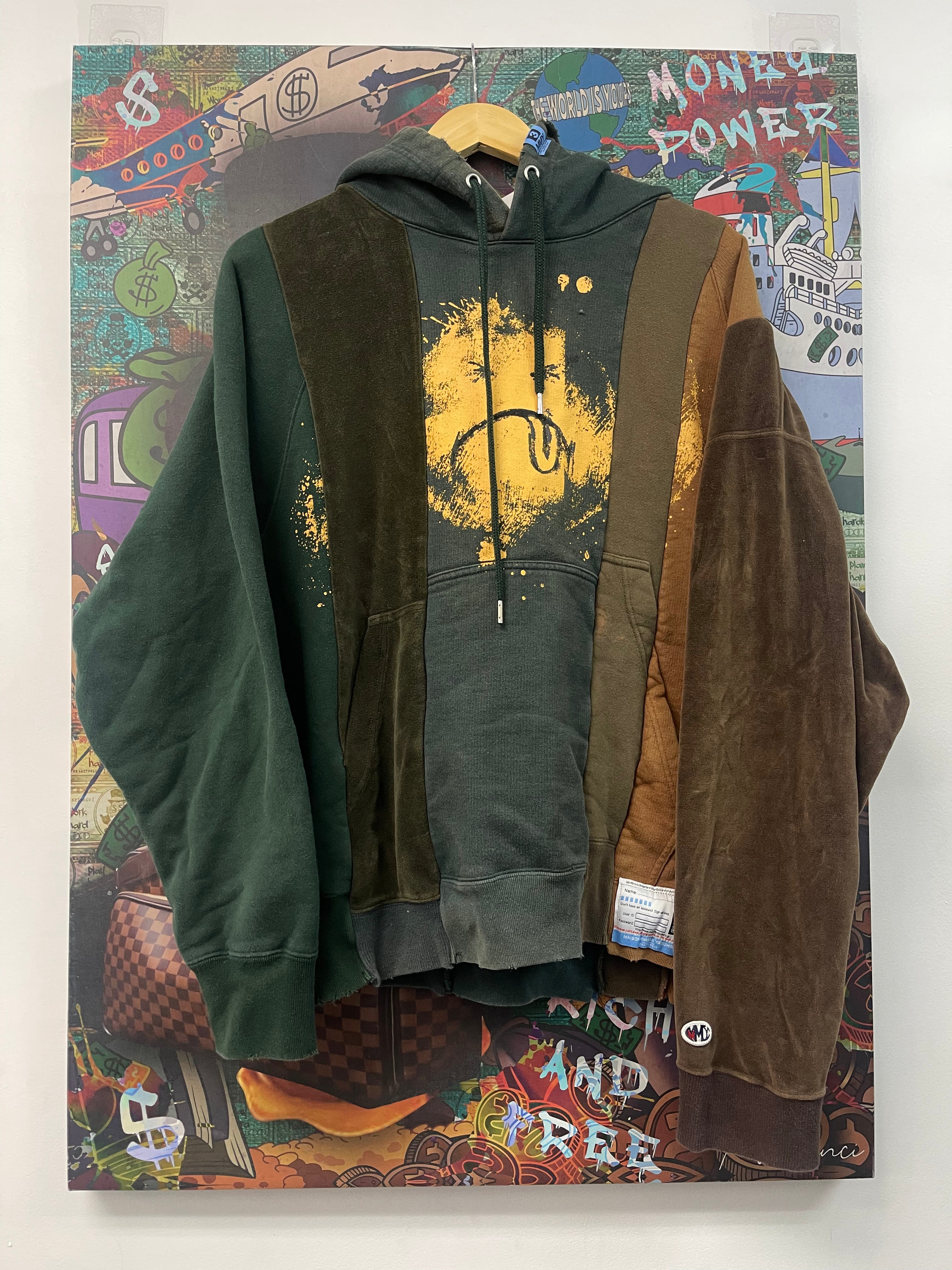 MMY Smiley Striped Hoodie Green Yellow (50) Used Large