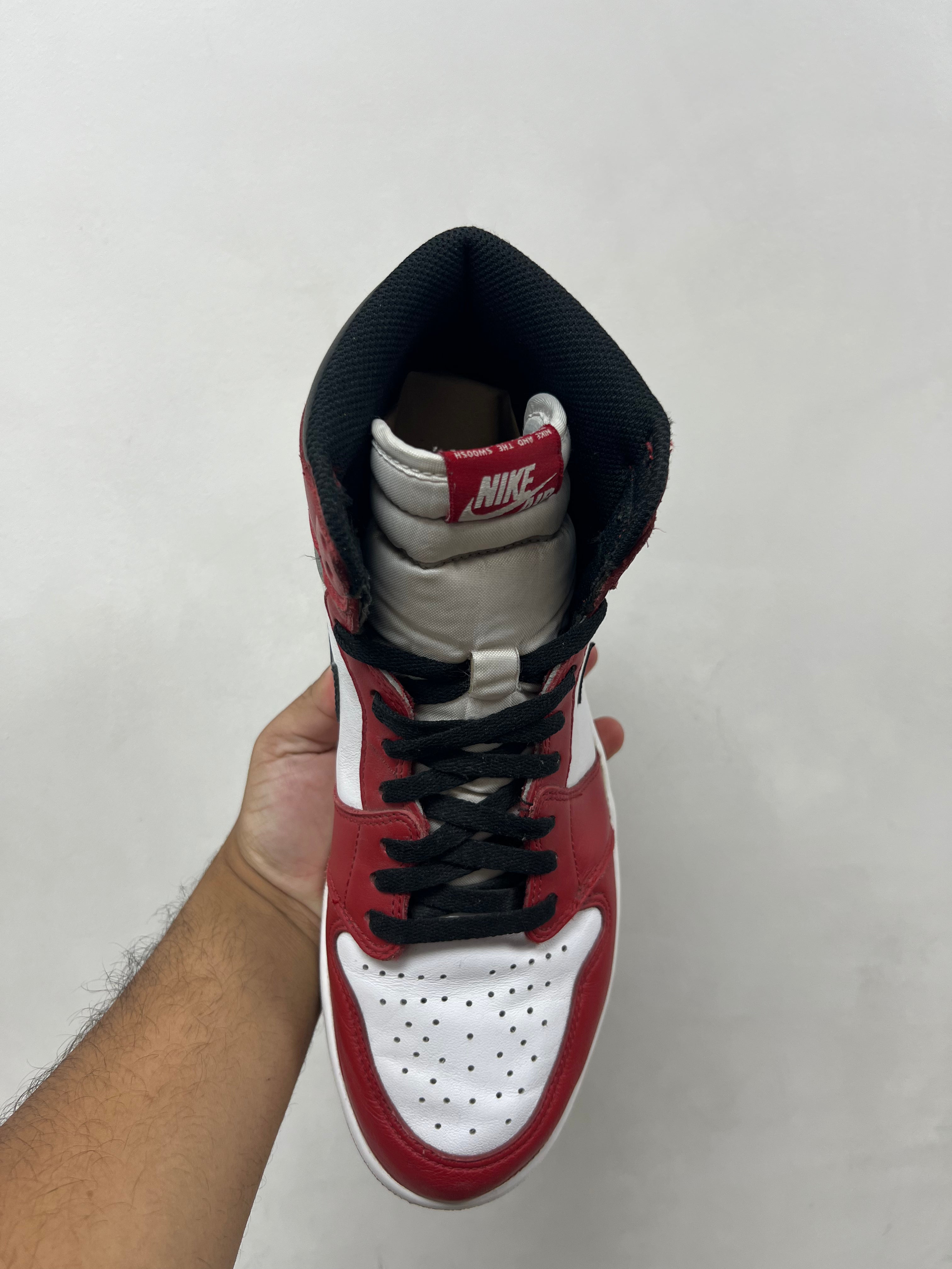Jordan 1 Chicago (2015) Sneakers