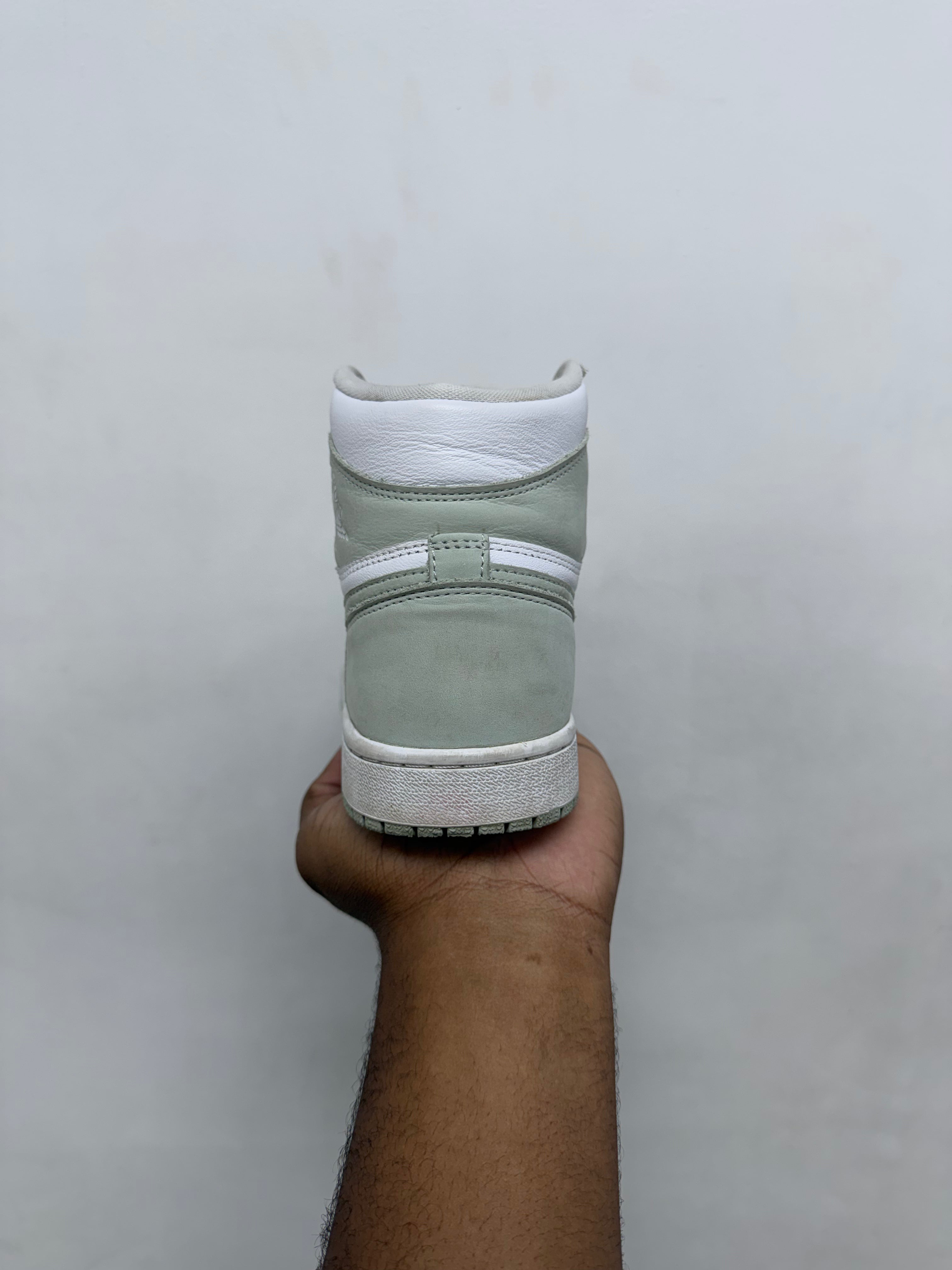 Jordan 1 Seafoam (W) Sneakers
