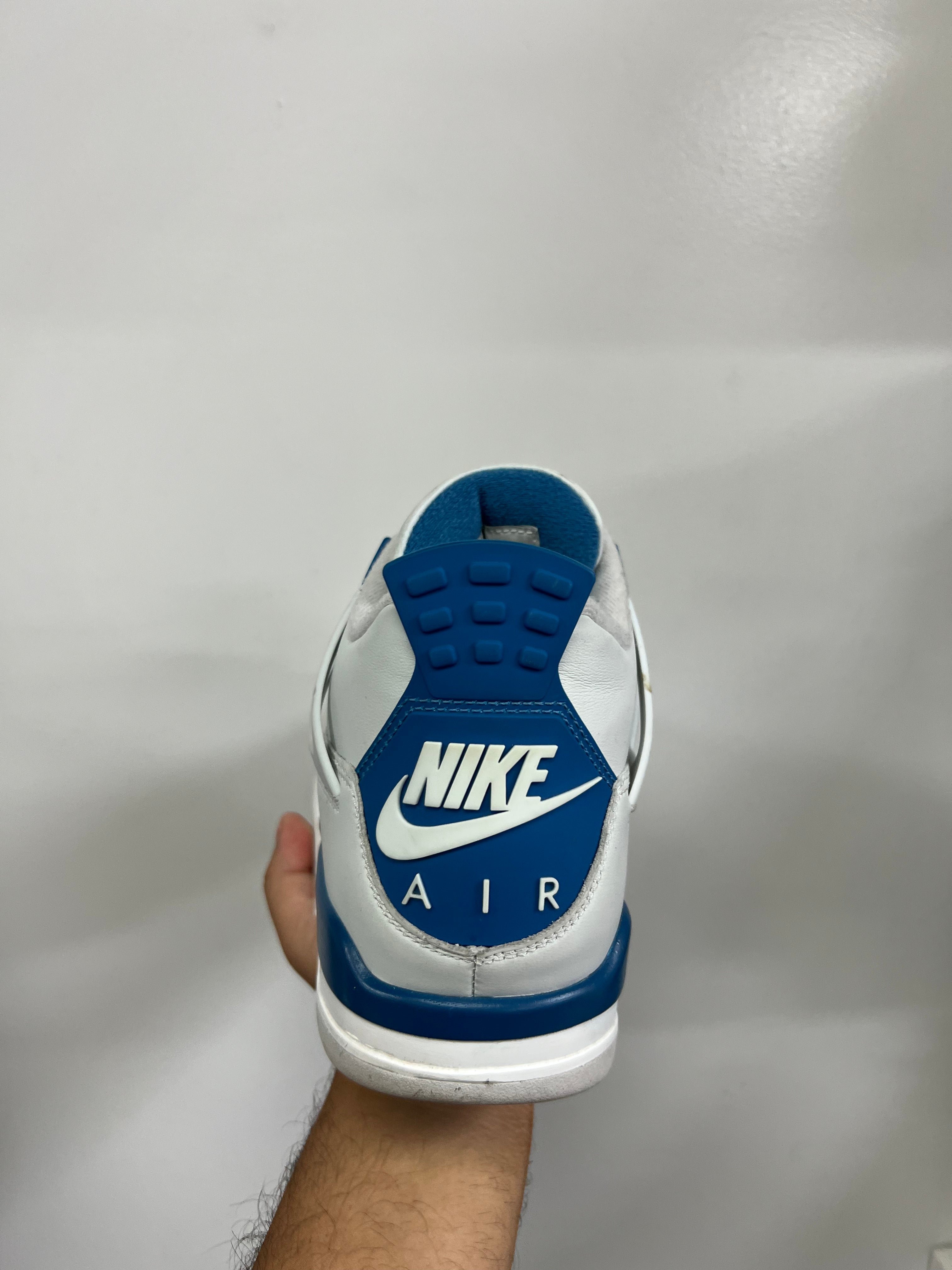 Jordan 4 Military Blue Sneakers