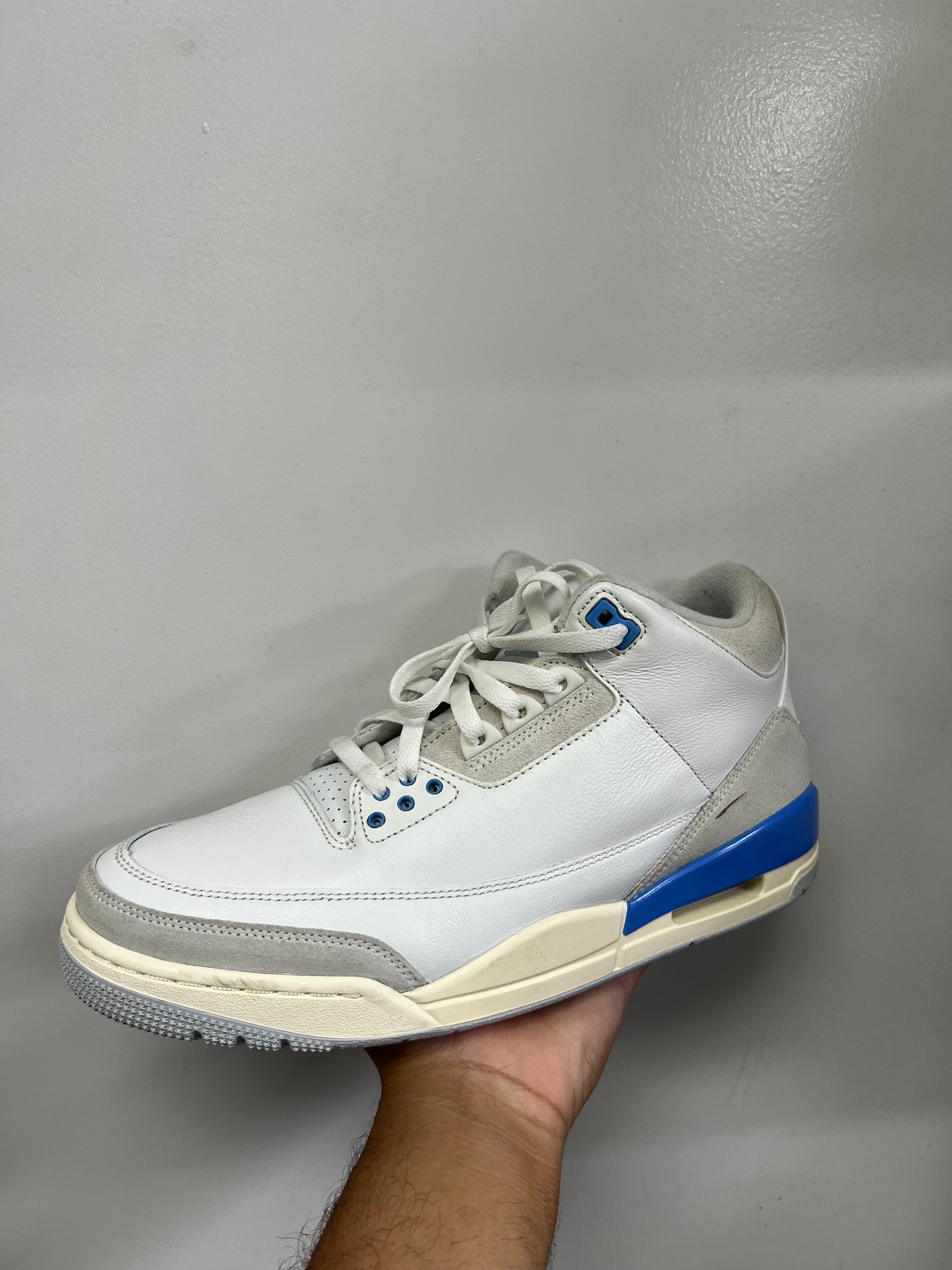 Jordan 3 Lucky Shorts Sneakers