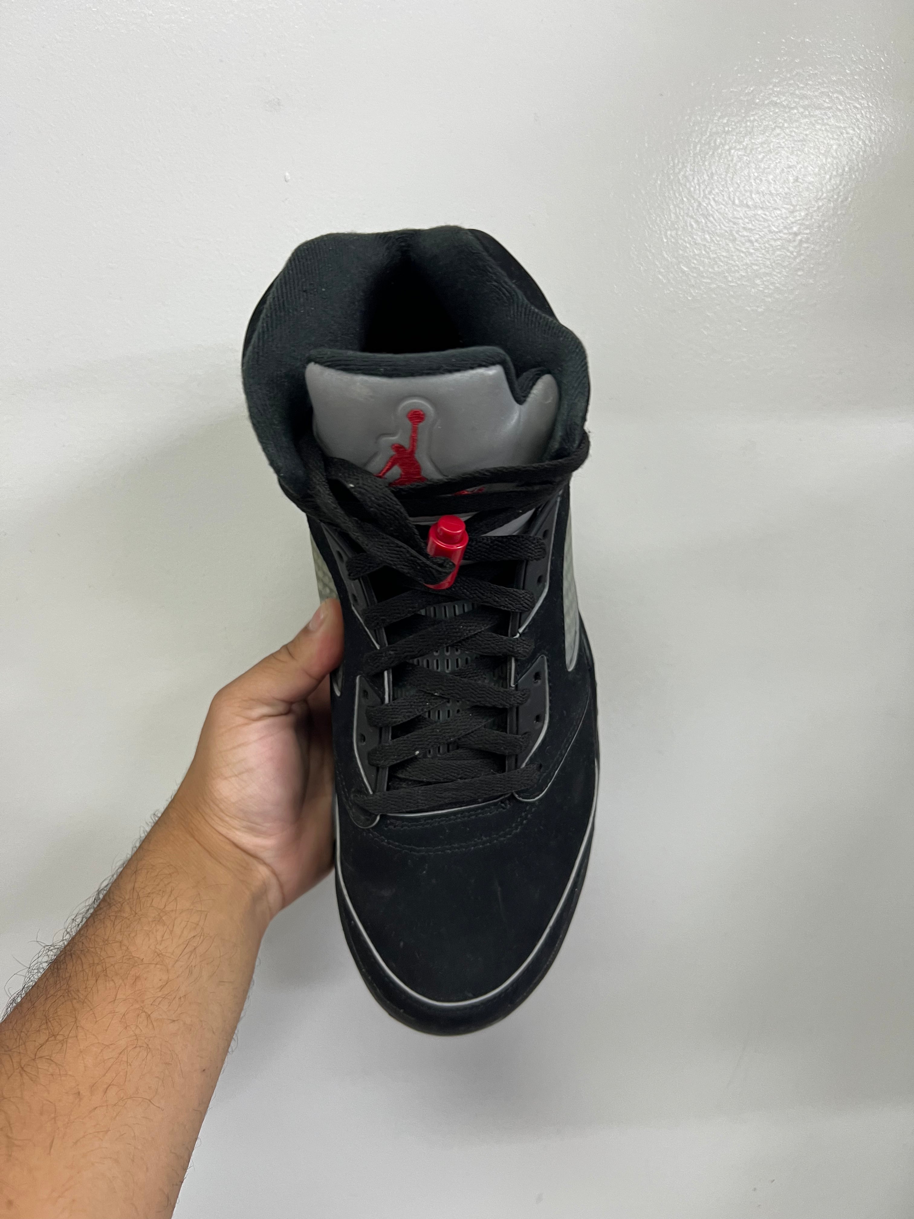 Jordan 5 Black Metallic Sneakers