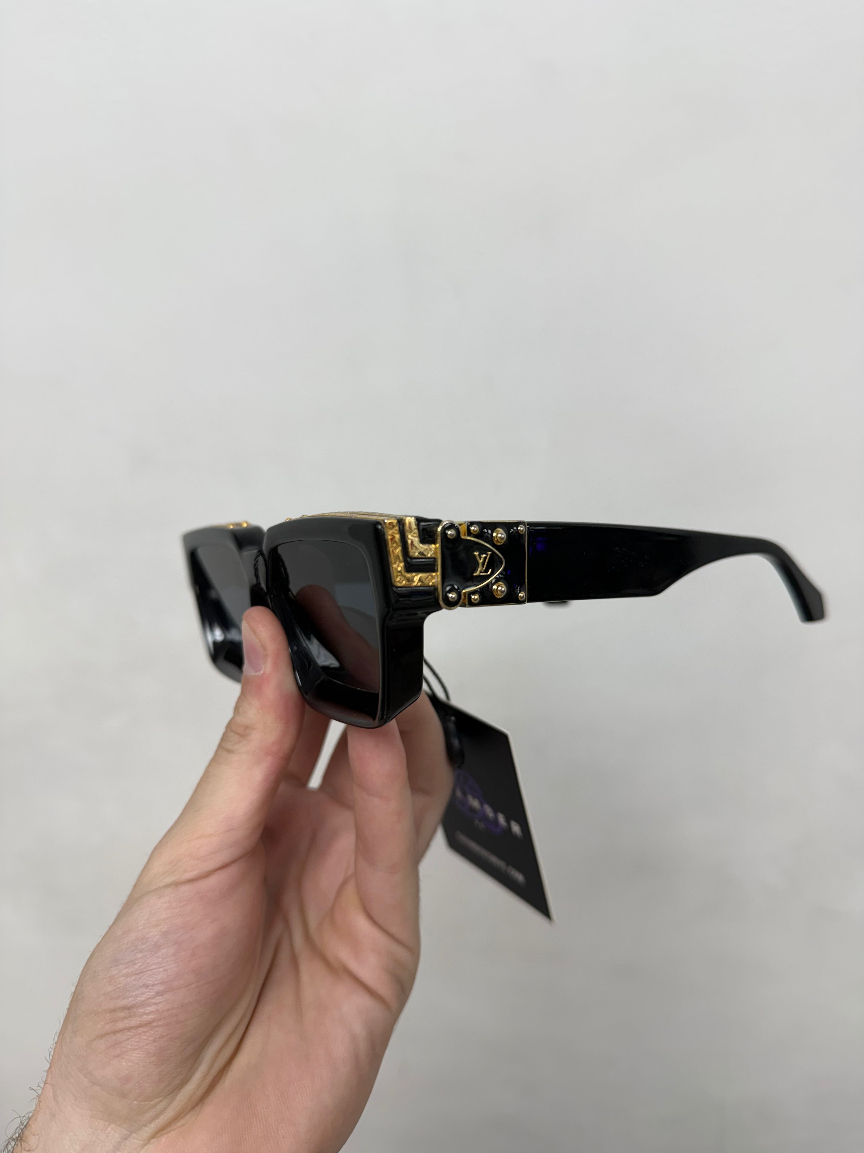 Louis Vuitton Black Millionaire Cyclone Sunglasses