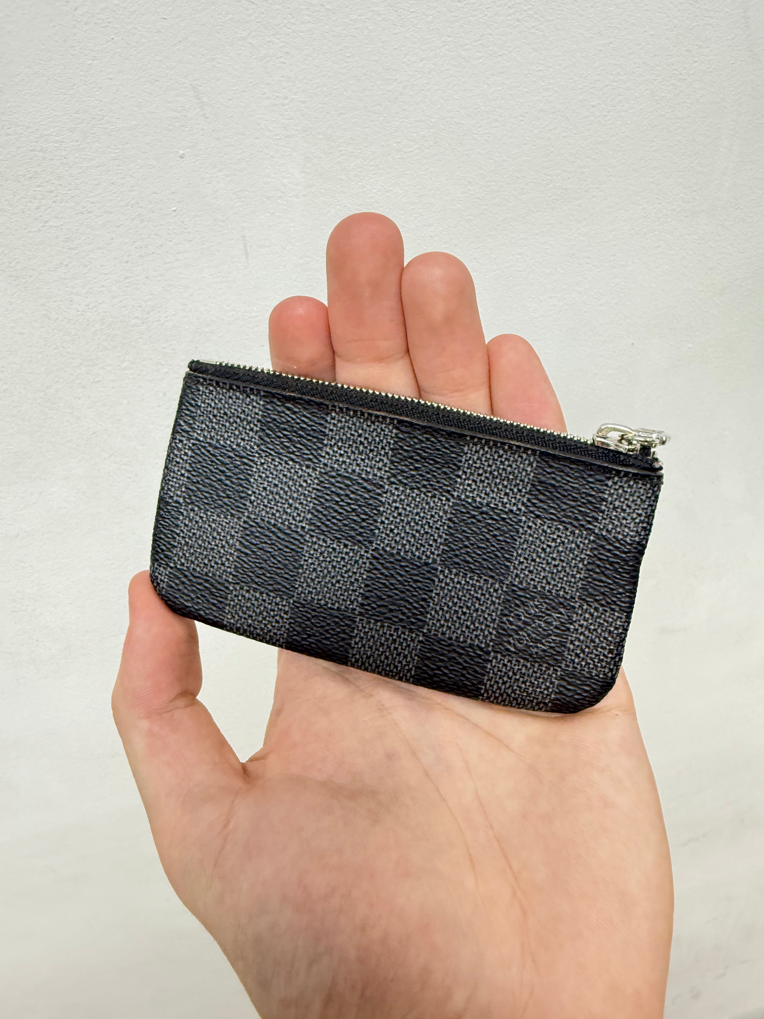 Louis Vuitton Black Damier Key Clip Pouch Accessories