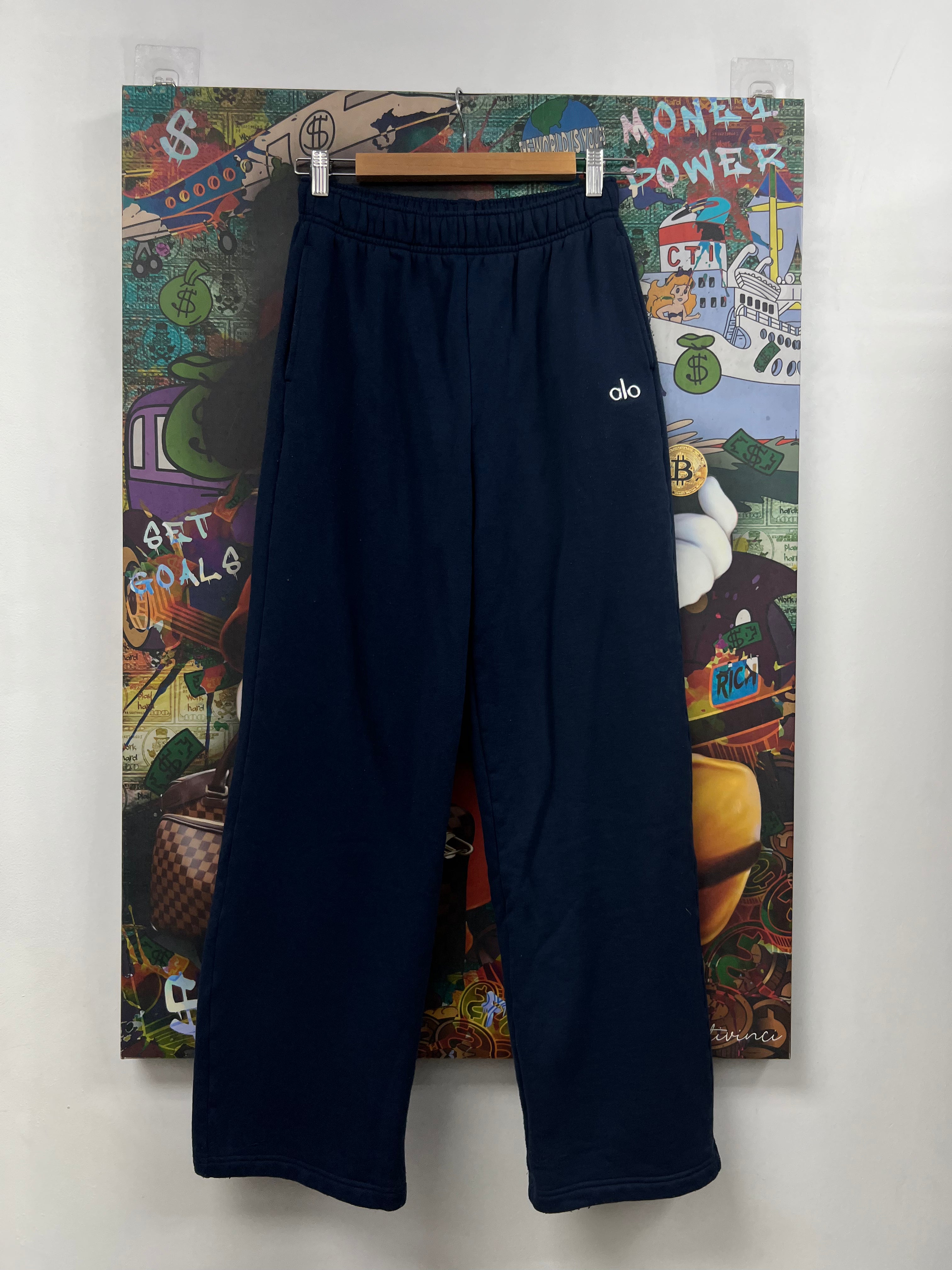 Alo Navy Accolade Sweats