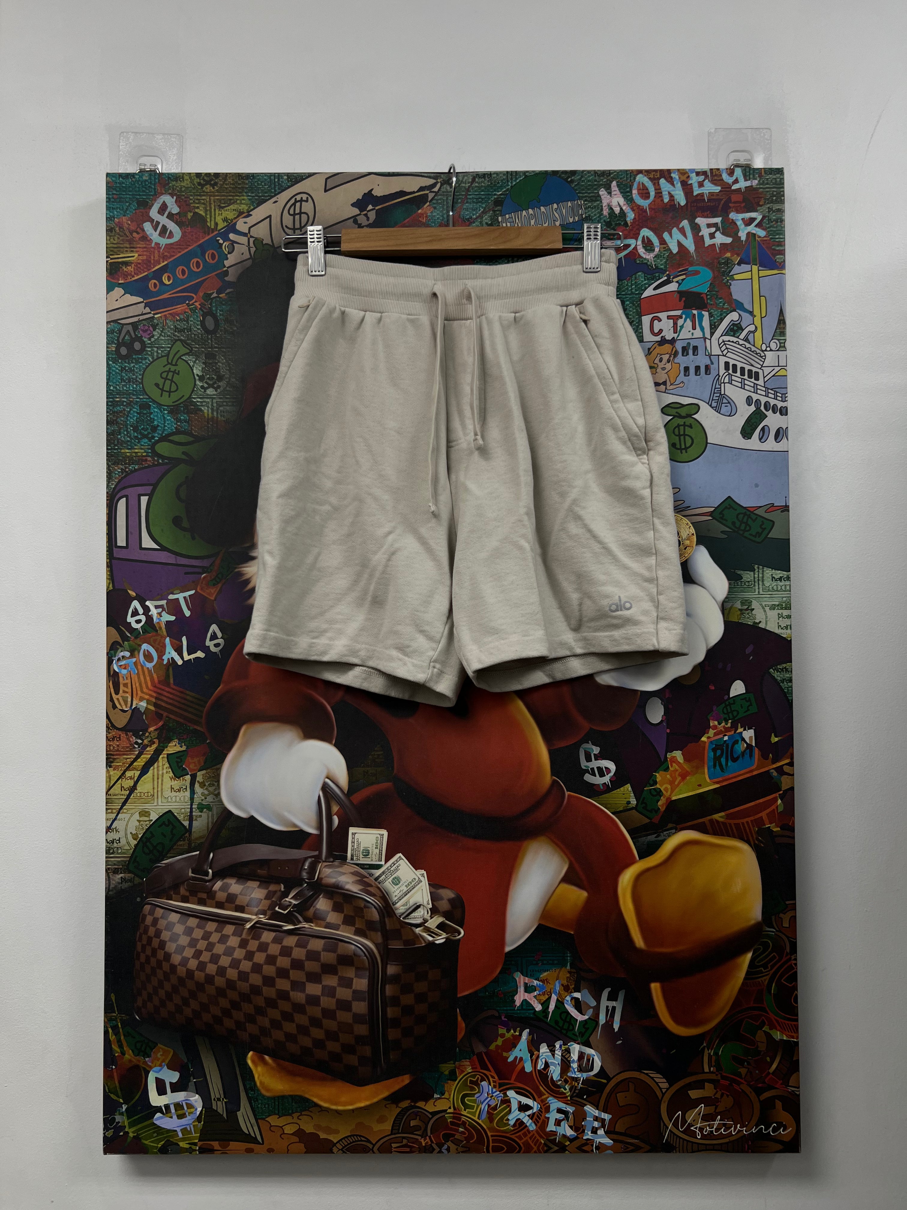 ALO Cream Silver Logo Shorts